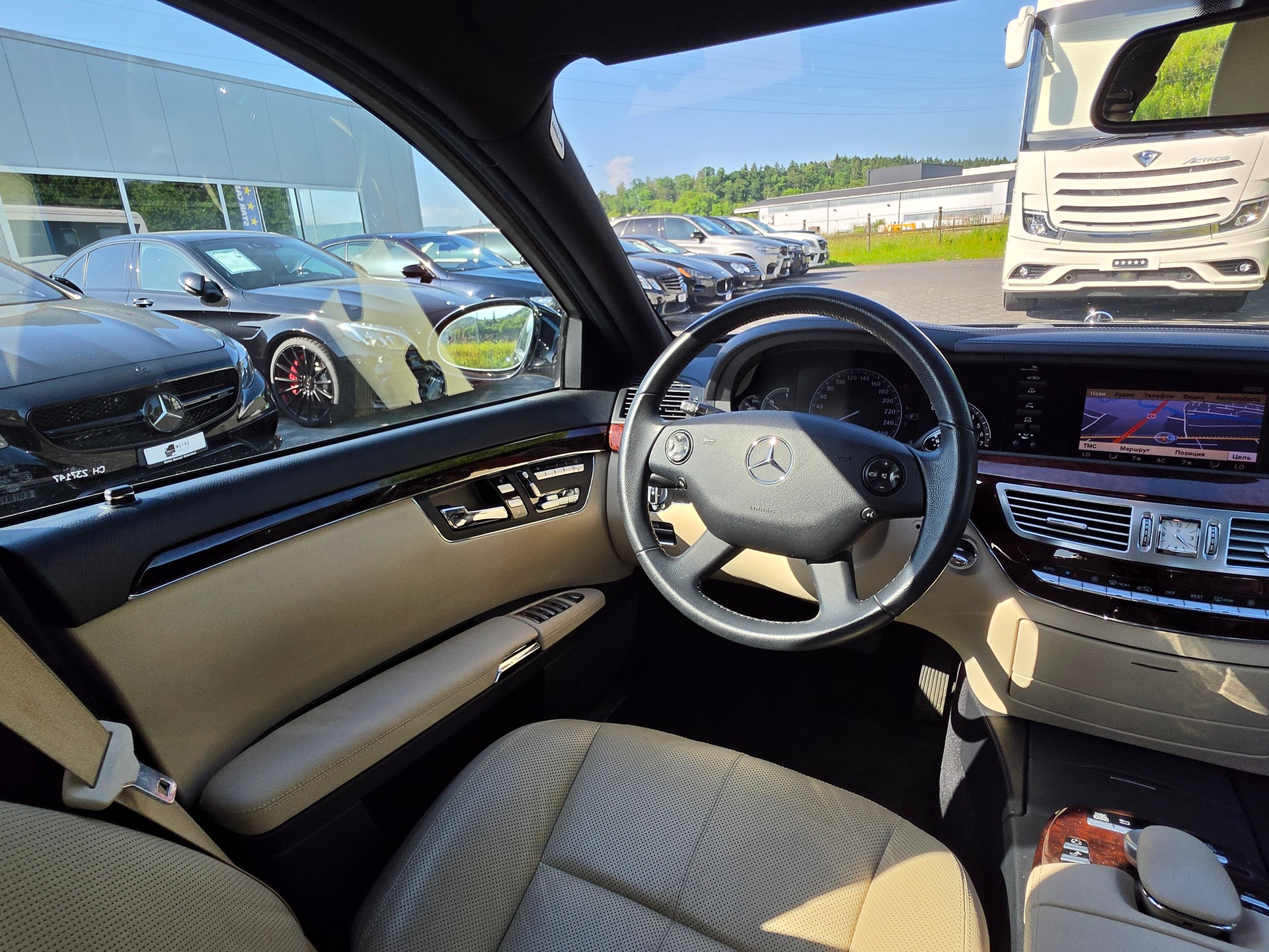 MERCEDES-BENZ S 350 7G-Tronic-image-16