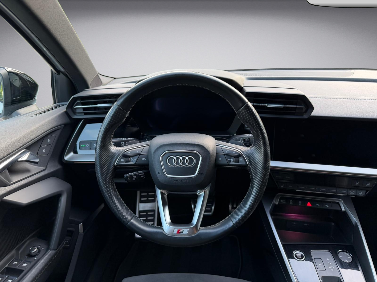 AUDI A3 Sportback 35 TFSI S line Attraction S-tronic-image-7