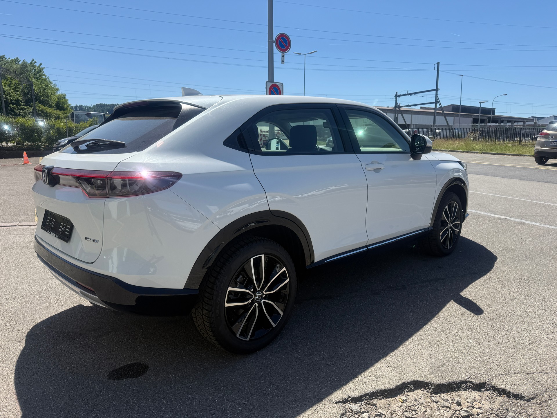 HONDA HR-V 1.5i-MMD Advance Style CVT-image-4