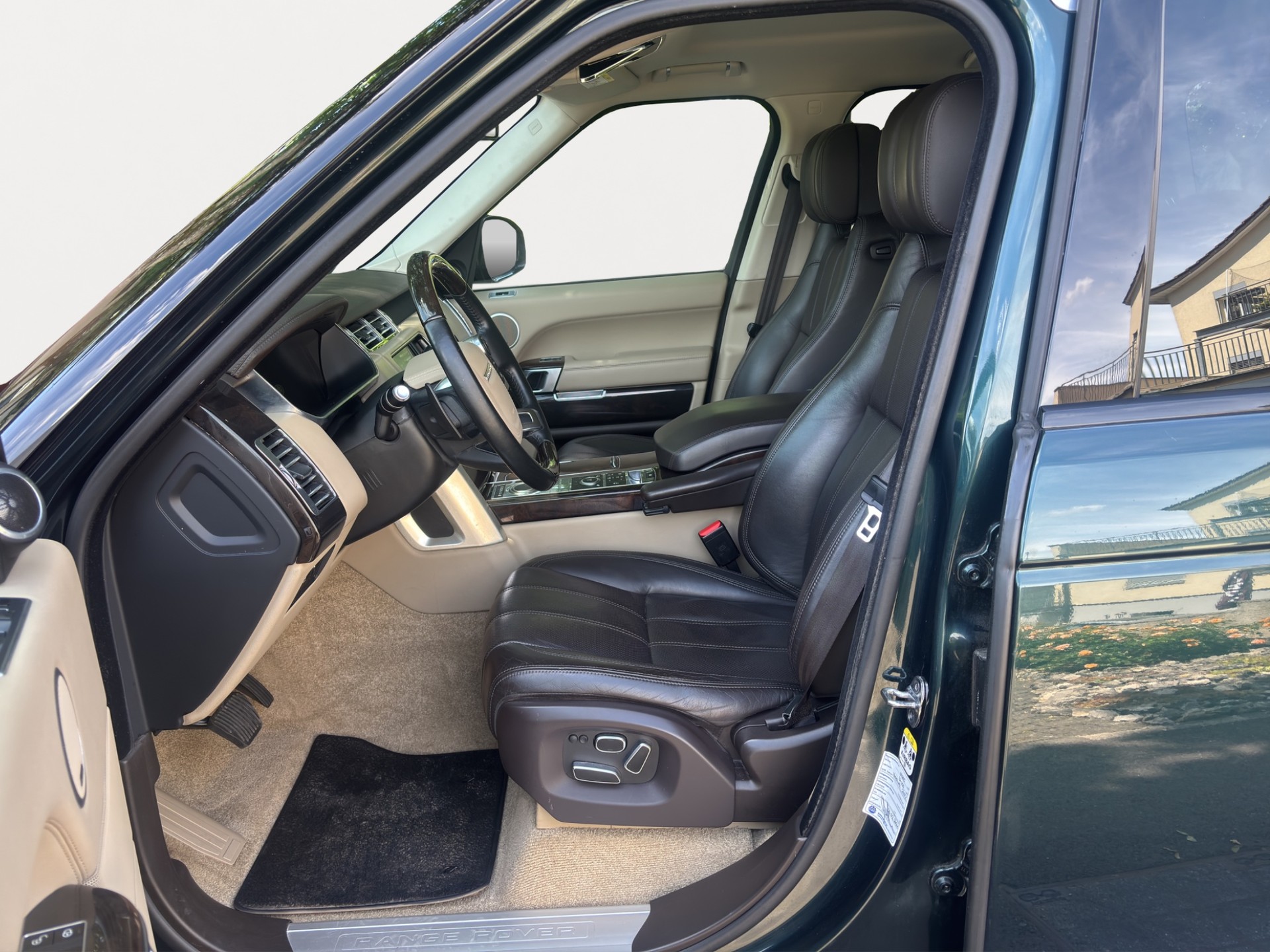 LAND ROVER Range Rover 3.0 TDV6 Vogue Automatic-image-8