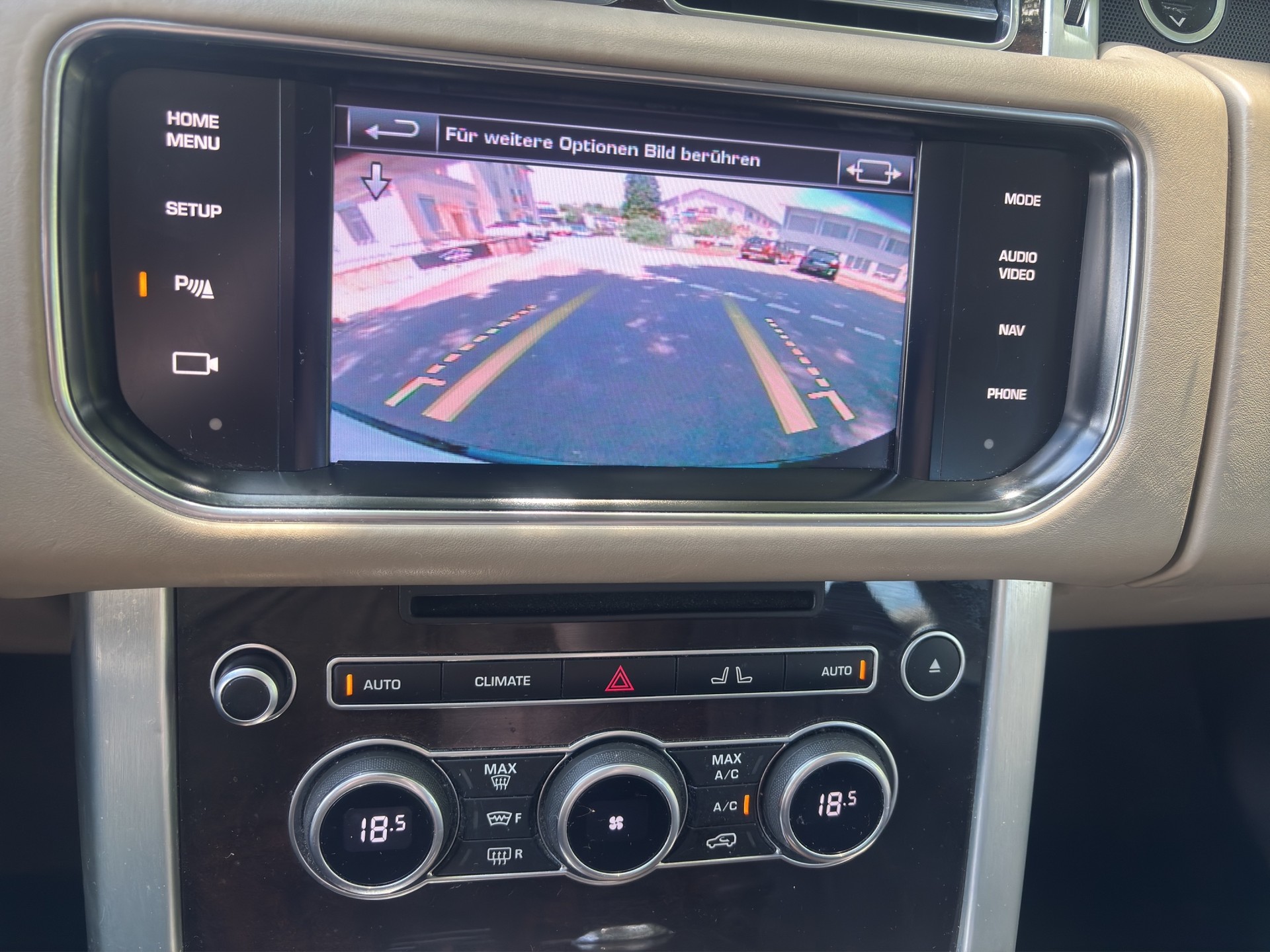 LAND ROVER Range Rover 3.0 TDV6 Vogue Automatic-image-14