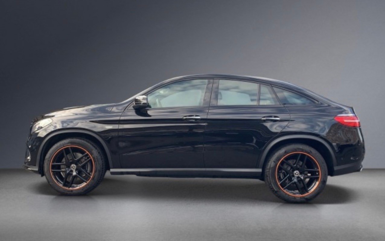 MERCEDES-BENZ GLE 400 V6-image-1