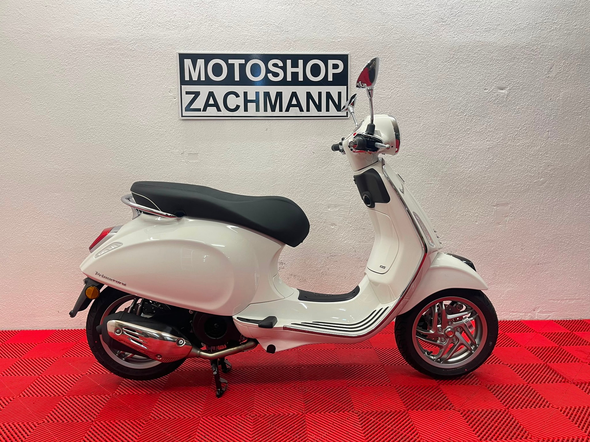 PIAGGIO Vespa 125 Primavera Euro 5+-image-0