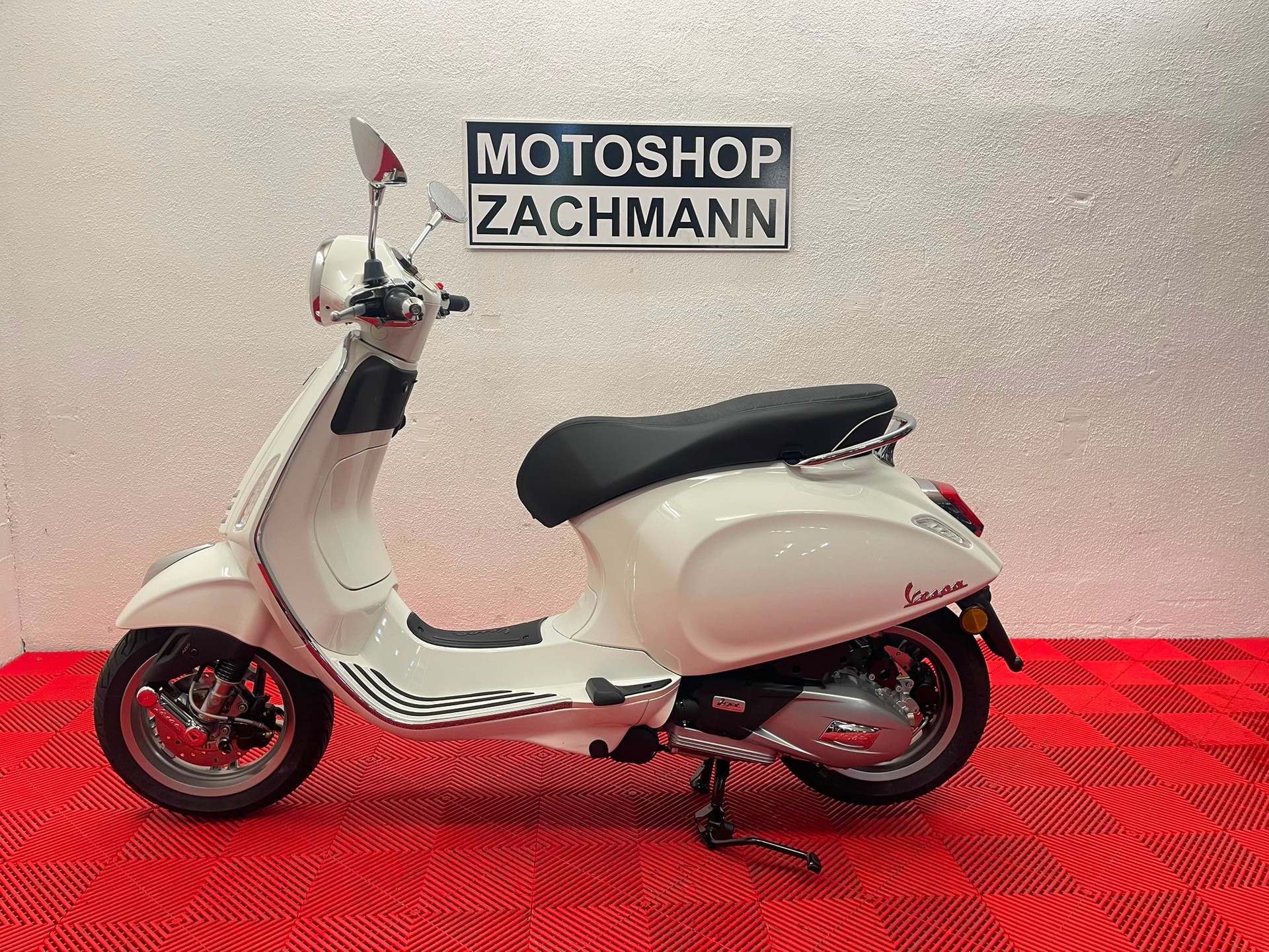PIAGGIO Vespa 125 Primavera Euro 5+-image-3