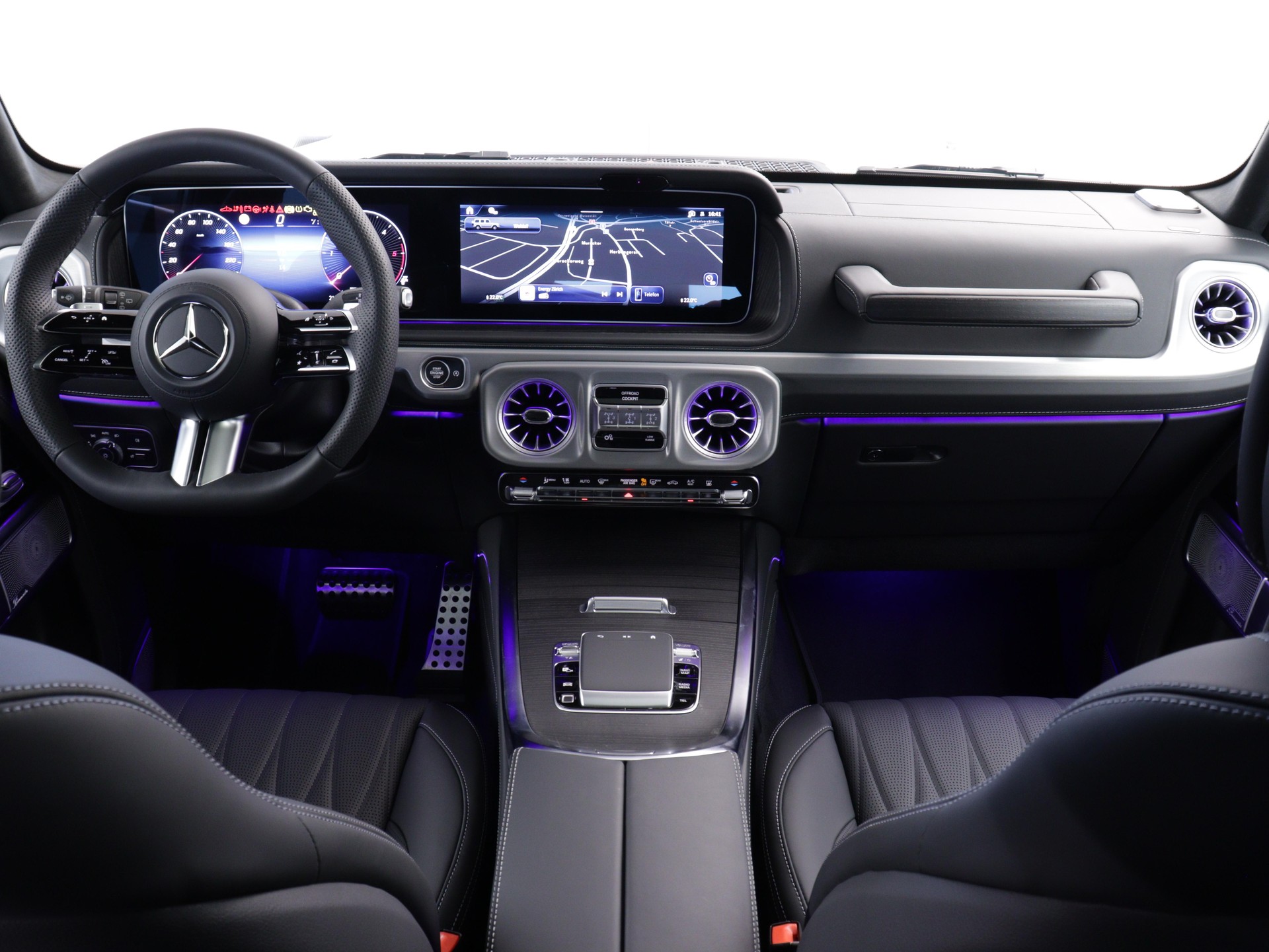 MERCEDES-BENZ G 450 d AMG Line-image-4