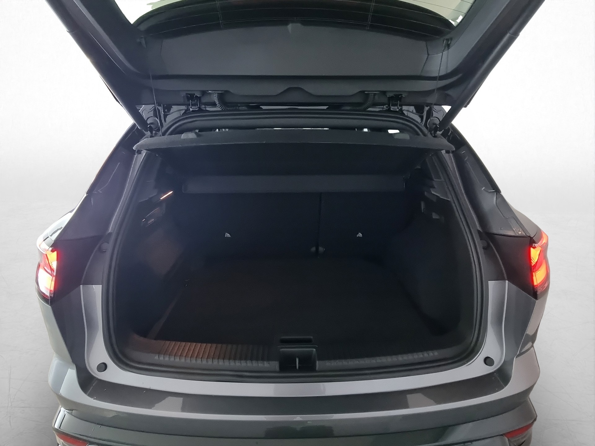 RENAULT Austral 1.2 Esprit Alpine HEV 200-image-14