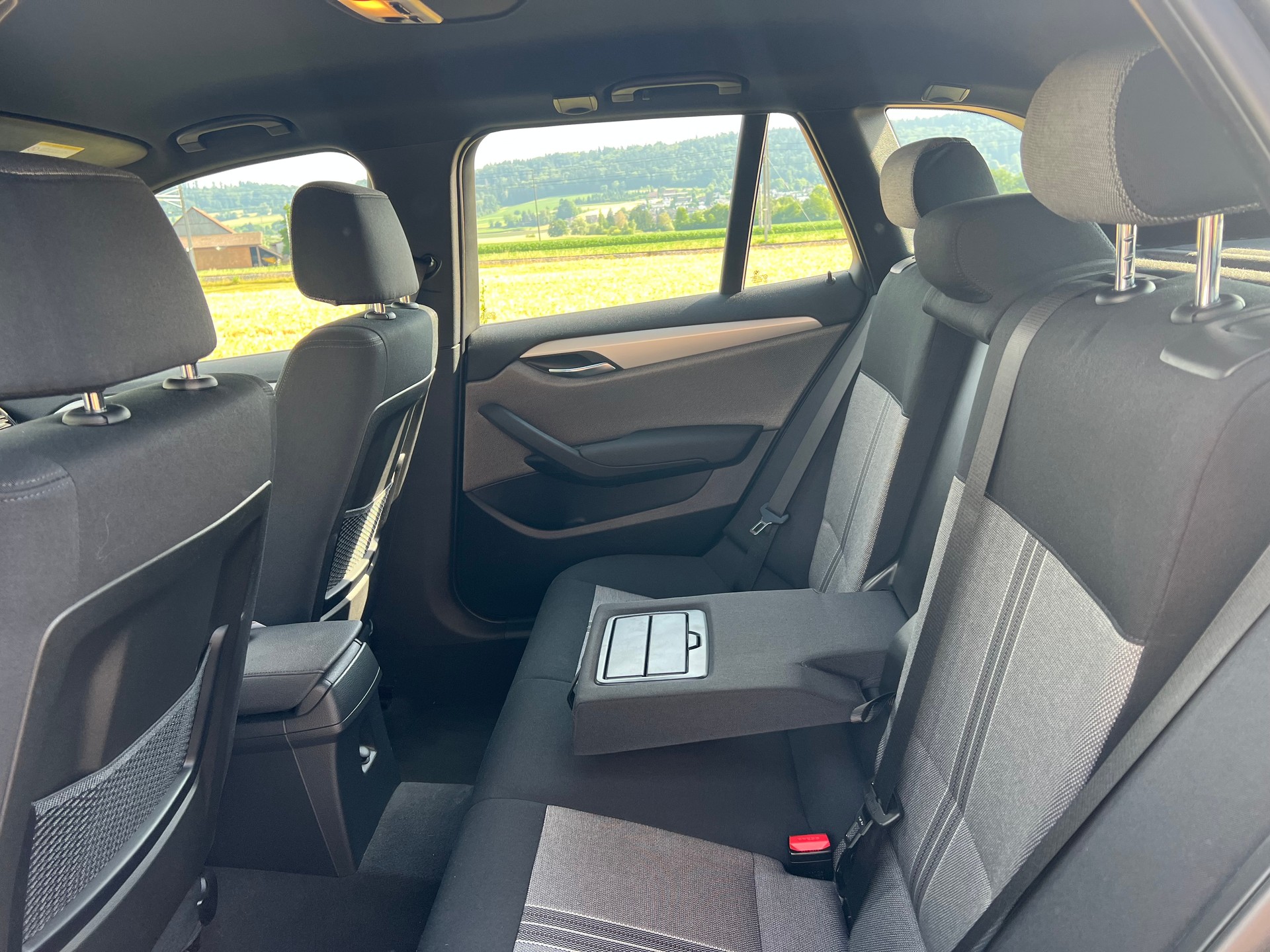 BMW X1 xDrive 20d Sport Line** 4X4**-image-24