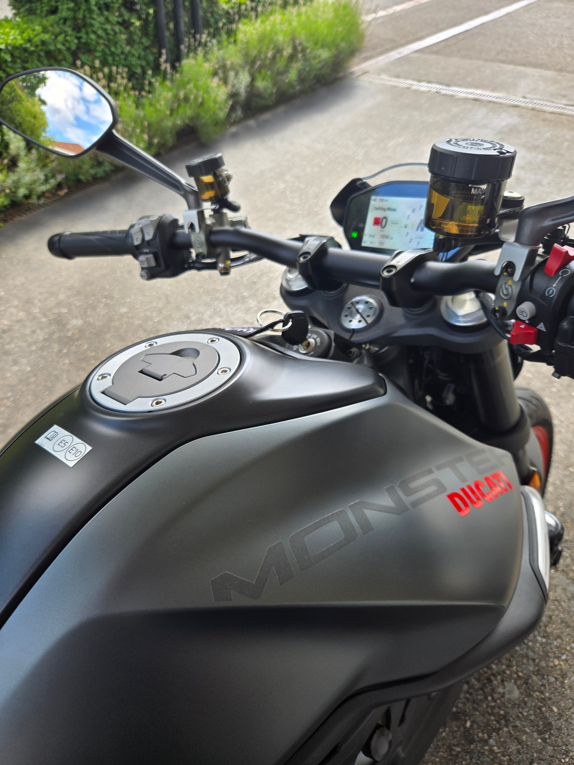DUCATI Monster + 937 (35KW)-image-4