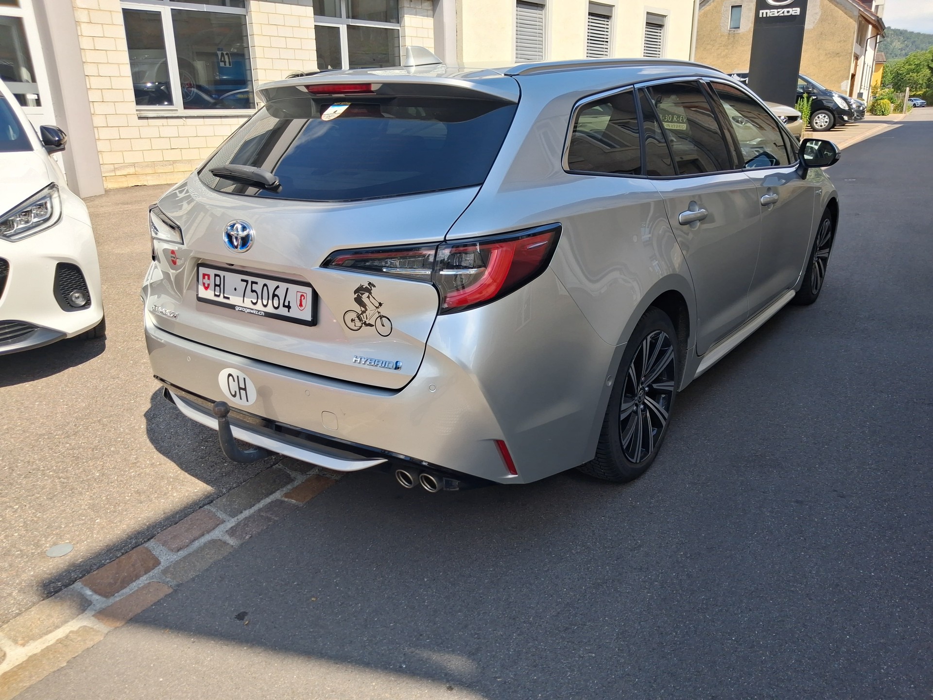 TOYOTA Corolla Touring Sports 2.0 HSD Trend-showroom-element-1