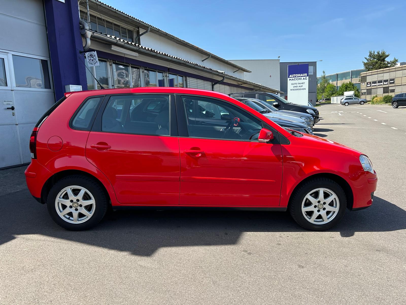 VW Polo 1.4 16V Young&Fresh-image-3