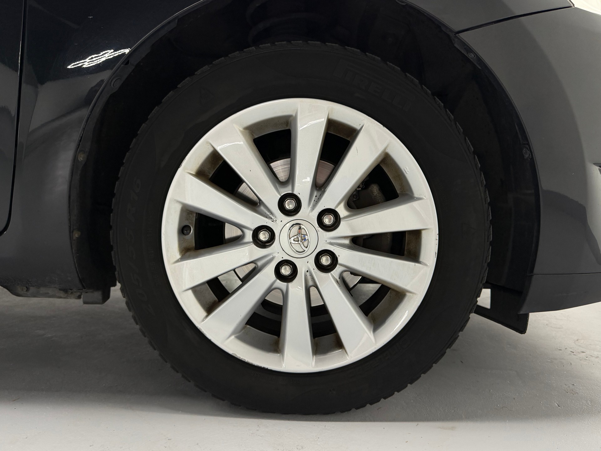 TOYOTA Auris 1.8 Linea Sol-image-19