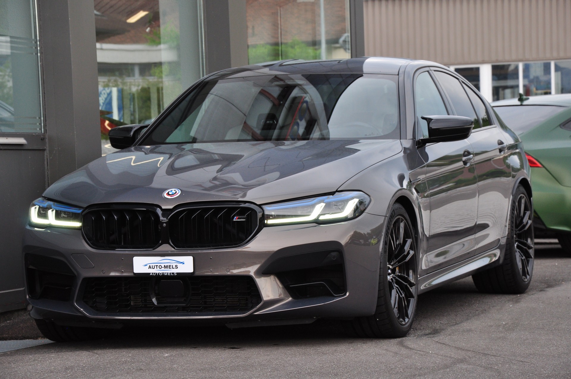 BMW M5 xDrive Competition Drivelogic-showroom-element-3