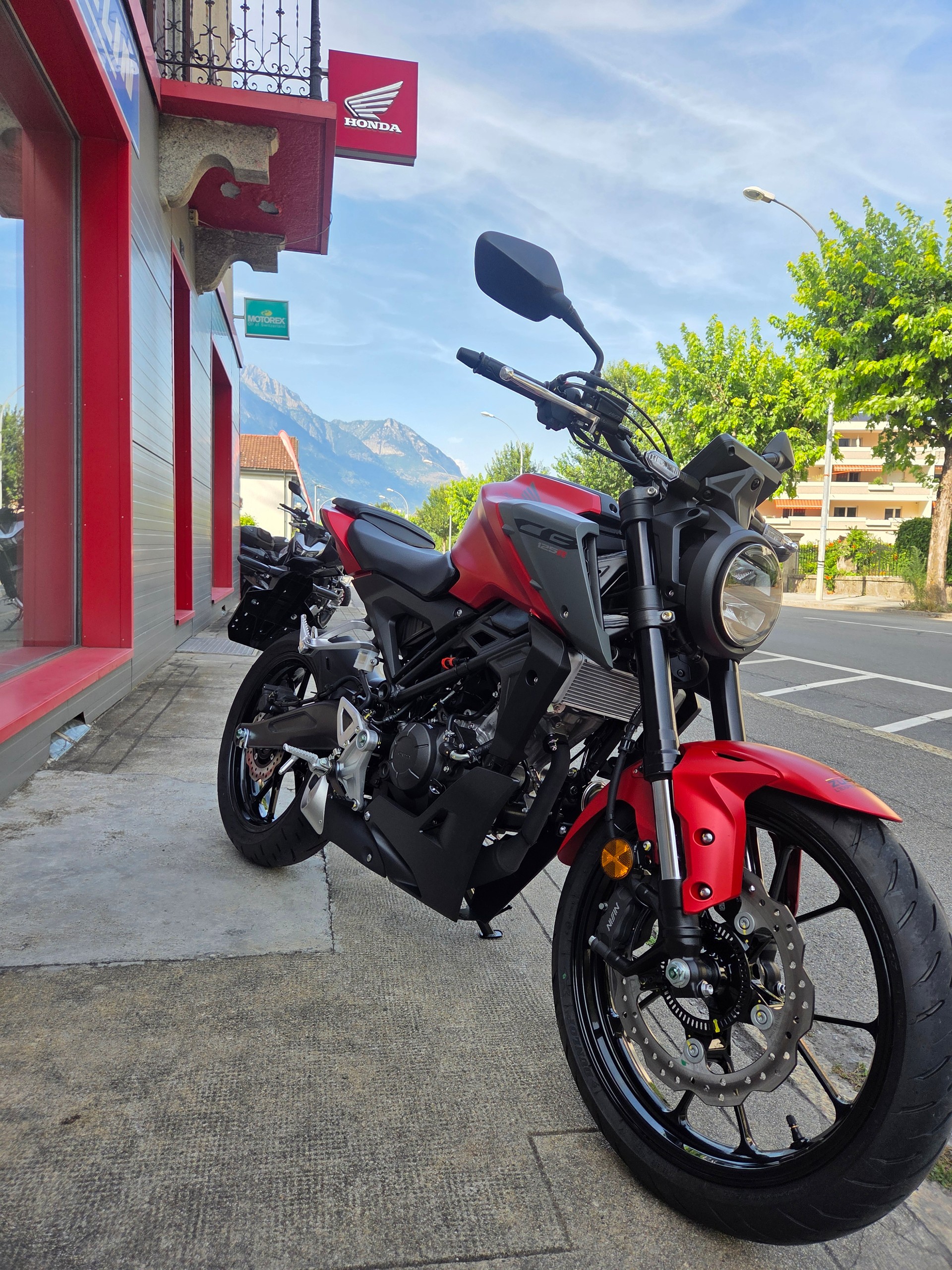 HONDA CB 125 R-image-0