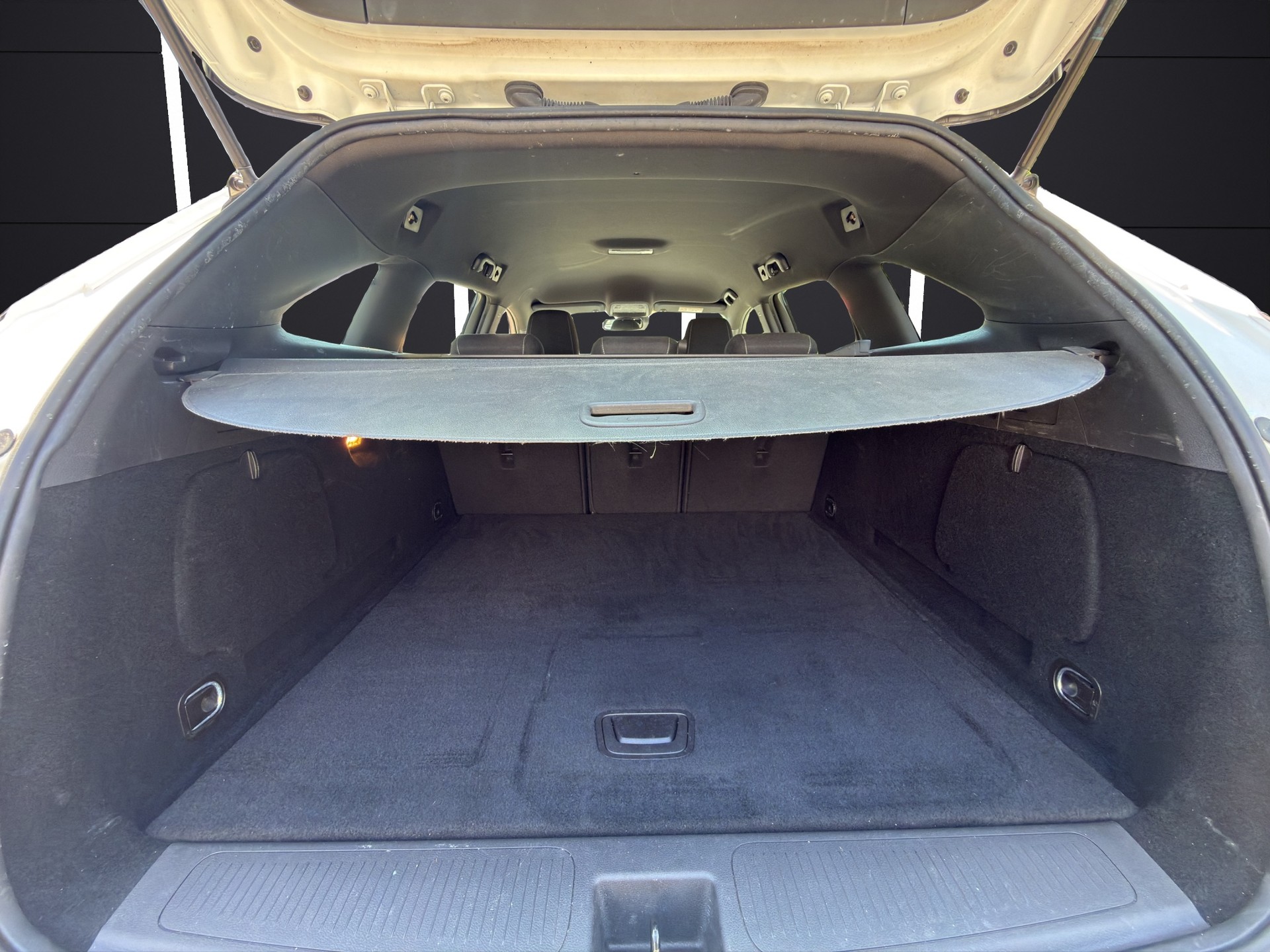 OPEL Astra Sports Tourer 1.5 CDTi Elegance *Reserviert*-image-9
