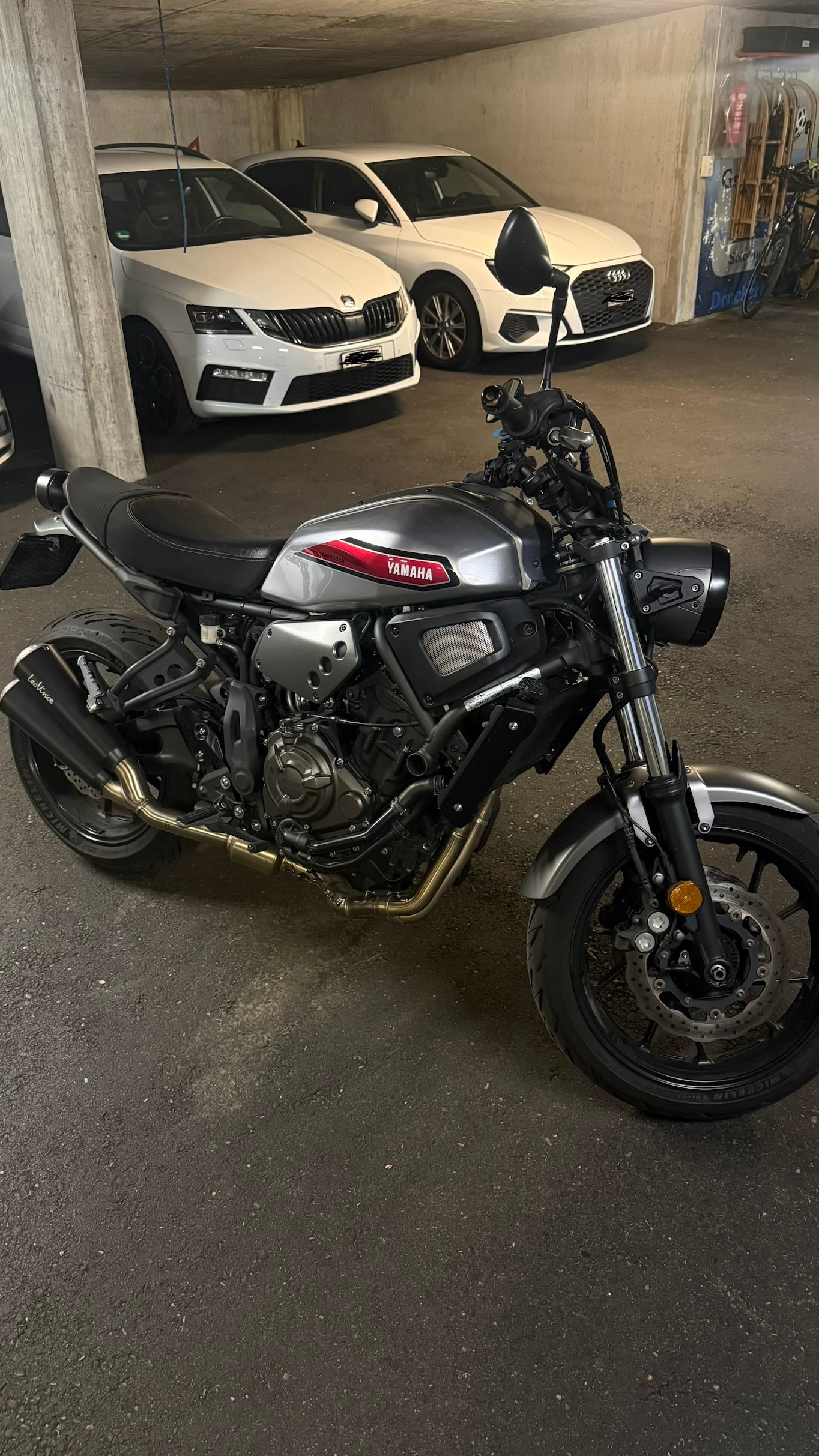YAMAHA XSR 700 (35kW)-image-0