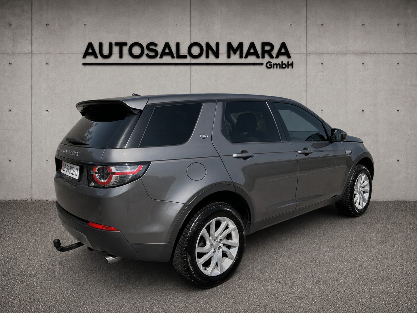 LAND ROVER Discovery Sport 2.0 TD4 SE AT9-image-5