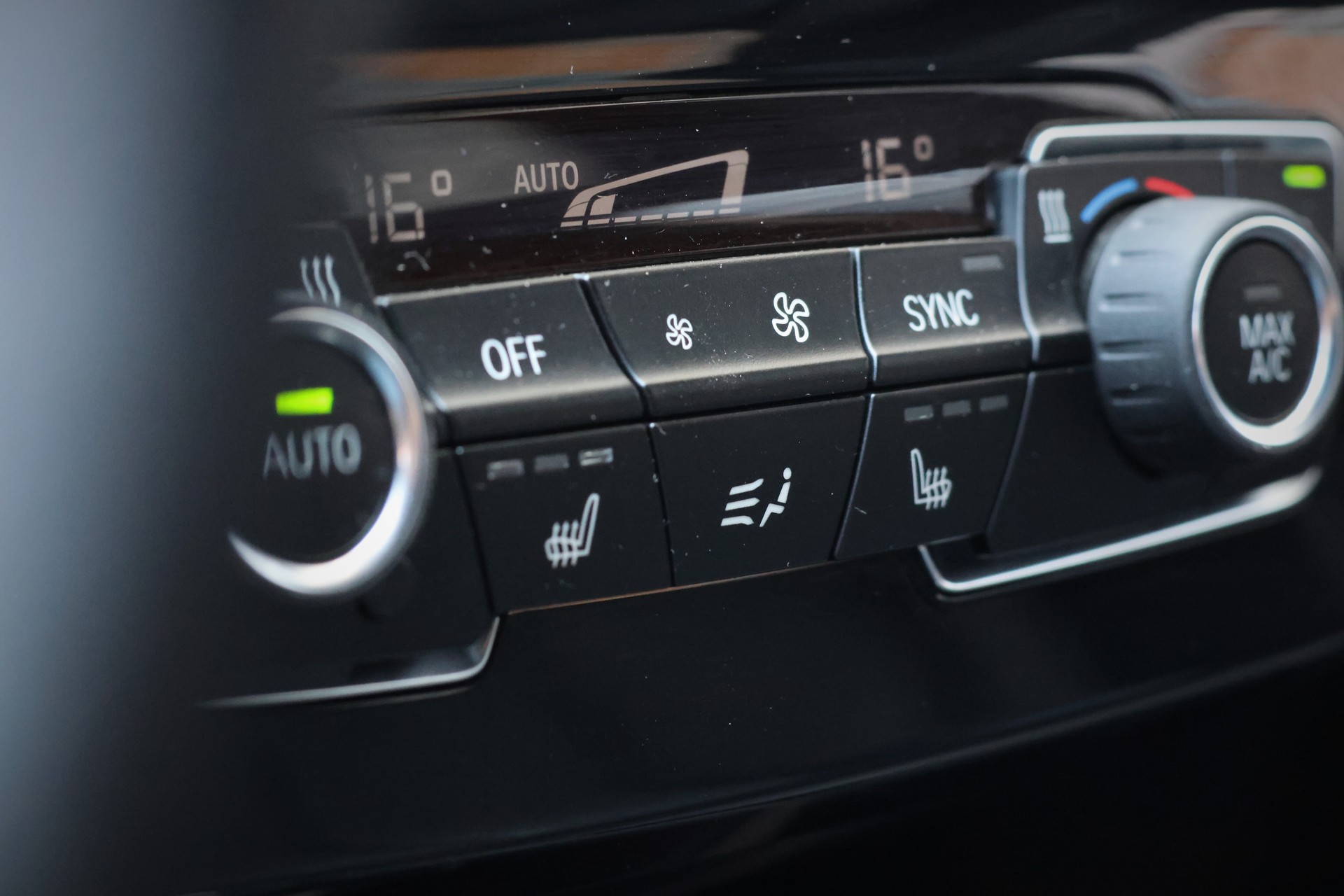 BMW X1 xDrive 20d Sport Line Steptronic (CH)-image-23