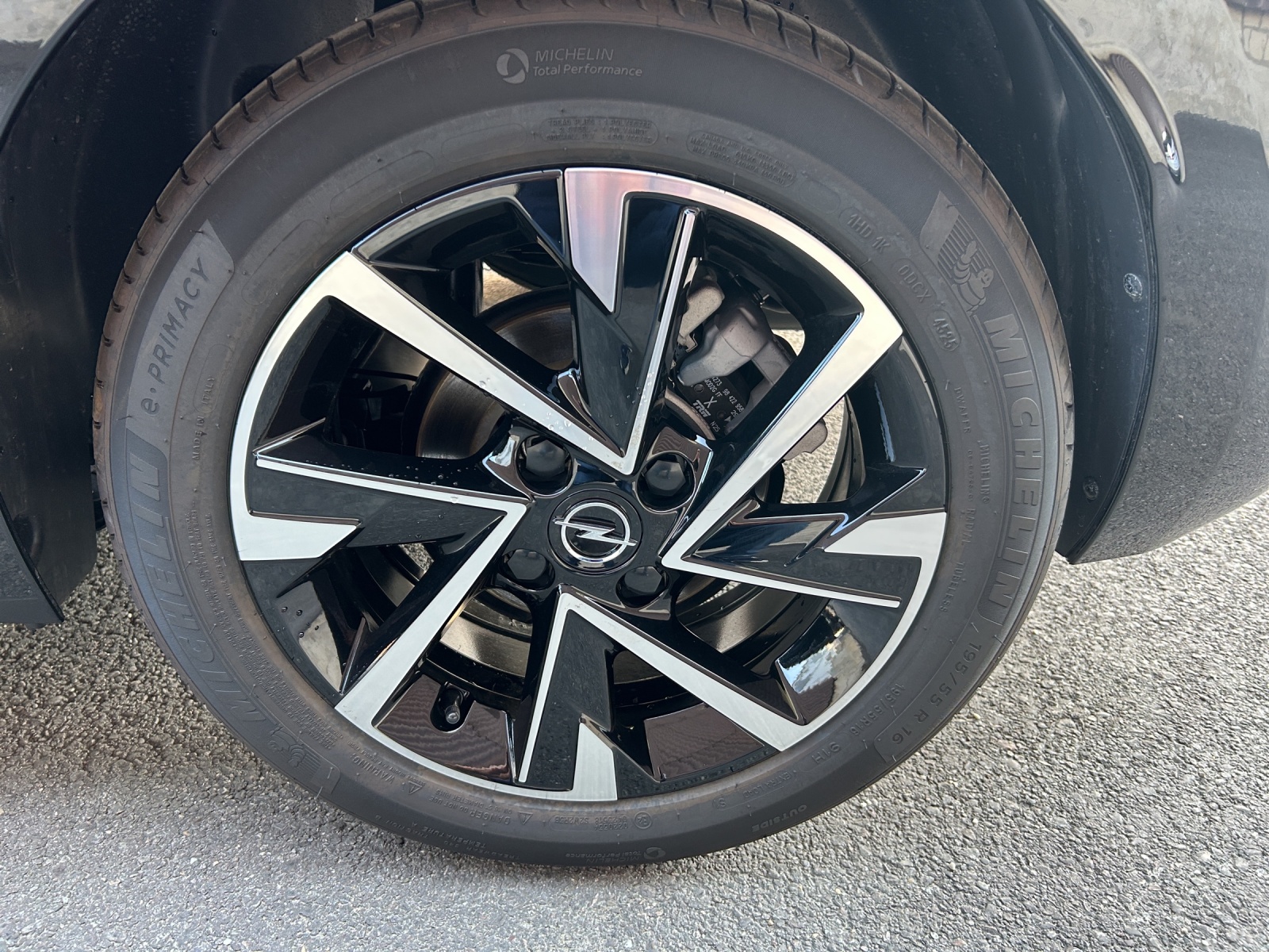 OPEL Corsa 1.2 TP GS - NAVI - Rückfahrkamera - LED Scheinwerfer-image-14