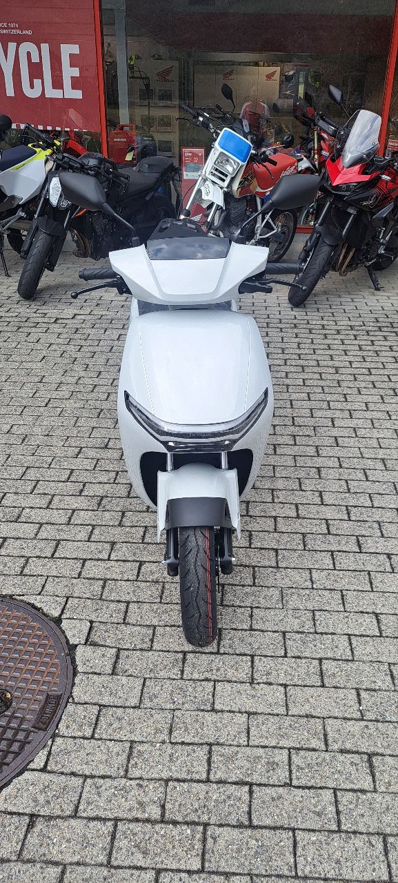 HONDA CUV e Connected-image-1