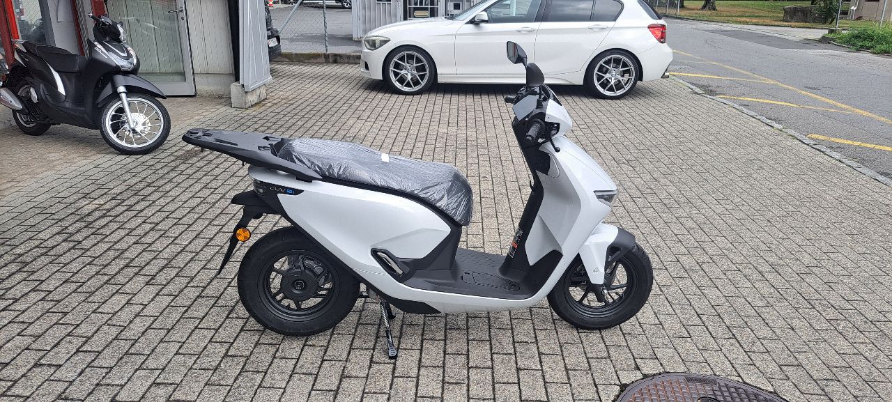 HONDA CUV e Connected-image-0
