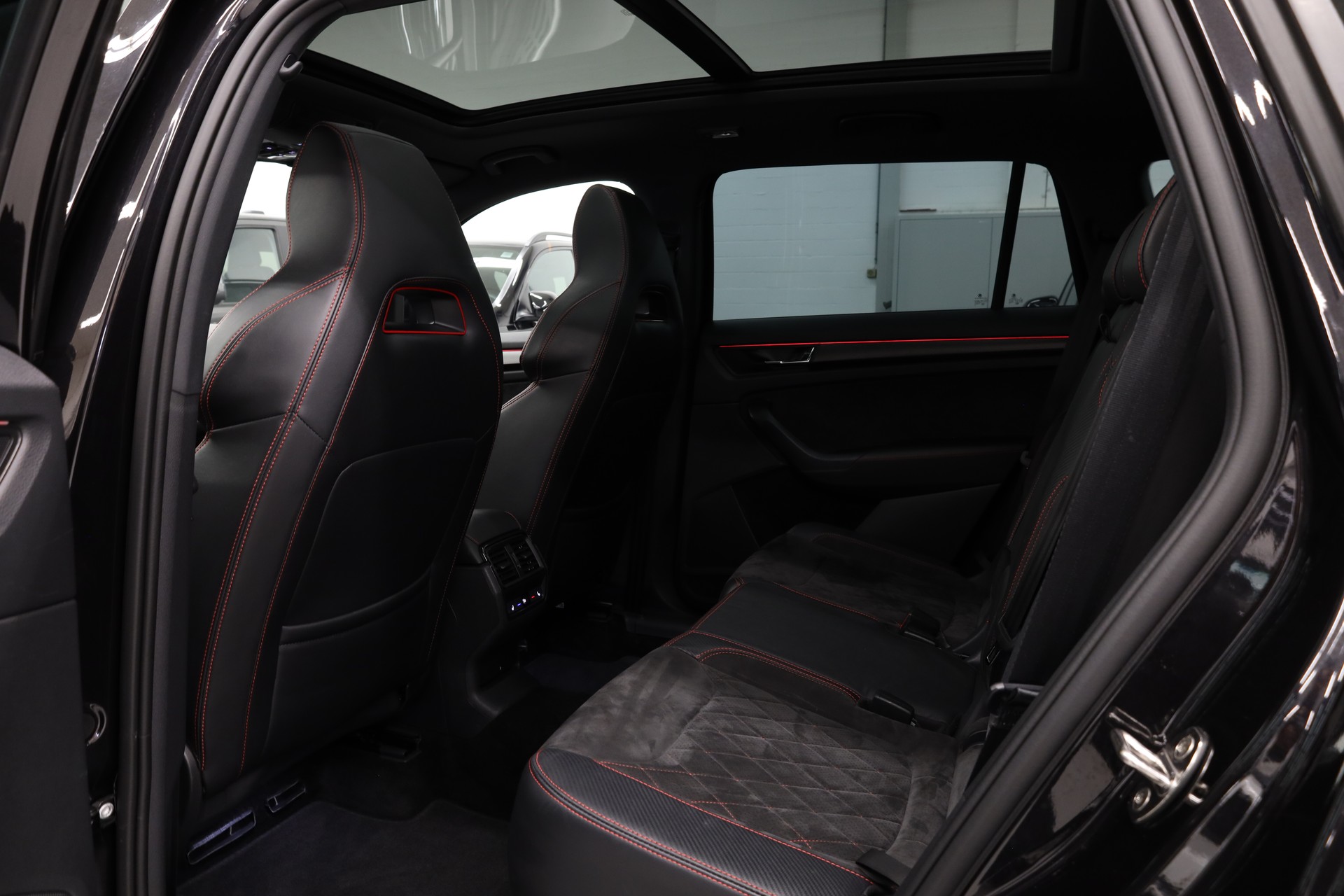 SKODA Kodiaq 2.0 Bi-TDI 240 RS DSG-image-23