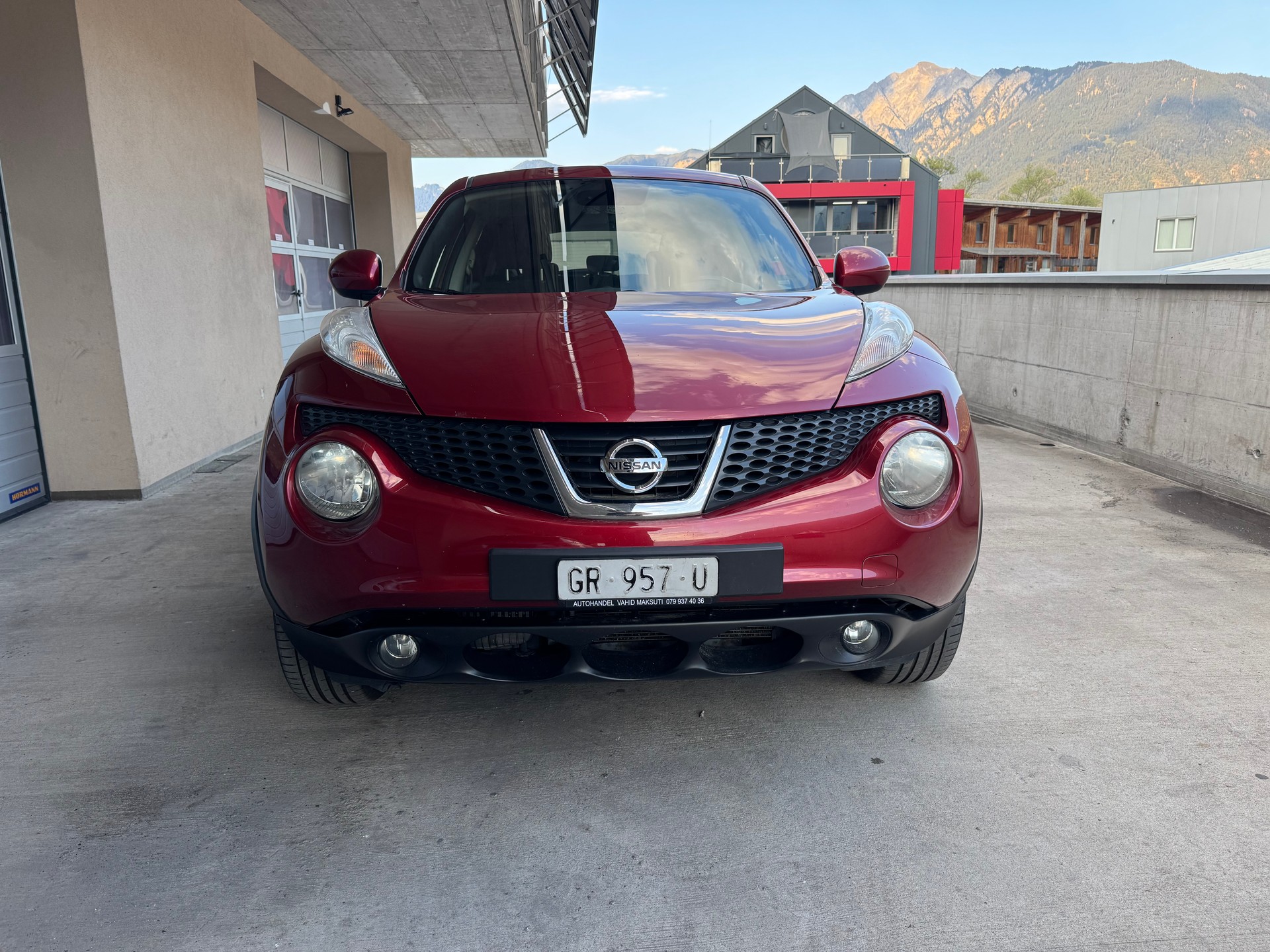 NISSAN Juke 1.6 DIG-T tekna 4x4 Xtronic M-CVT-image-1