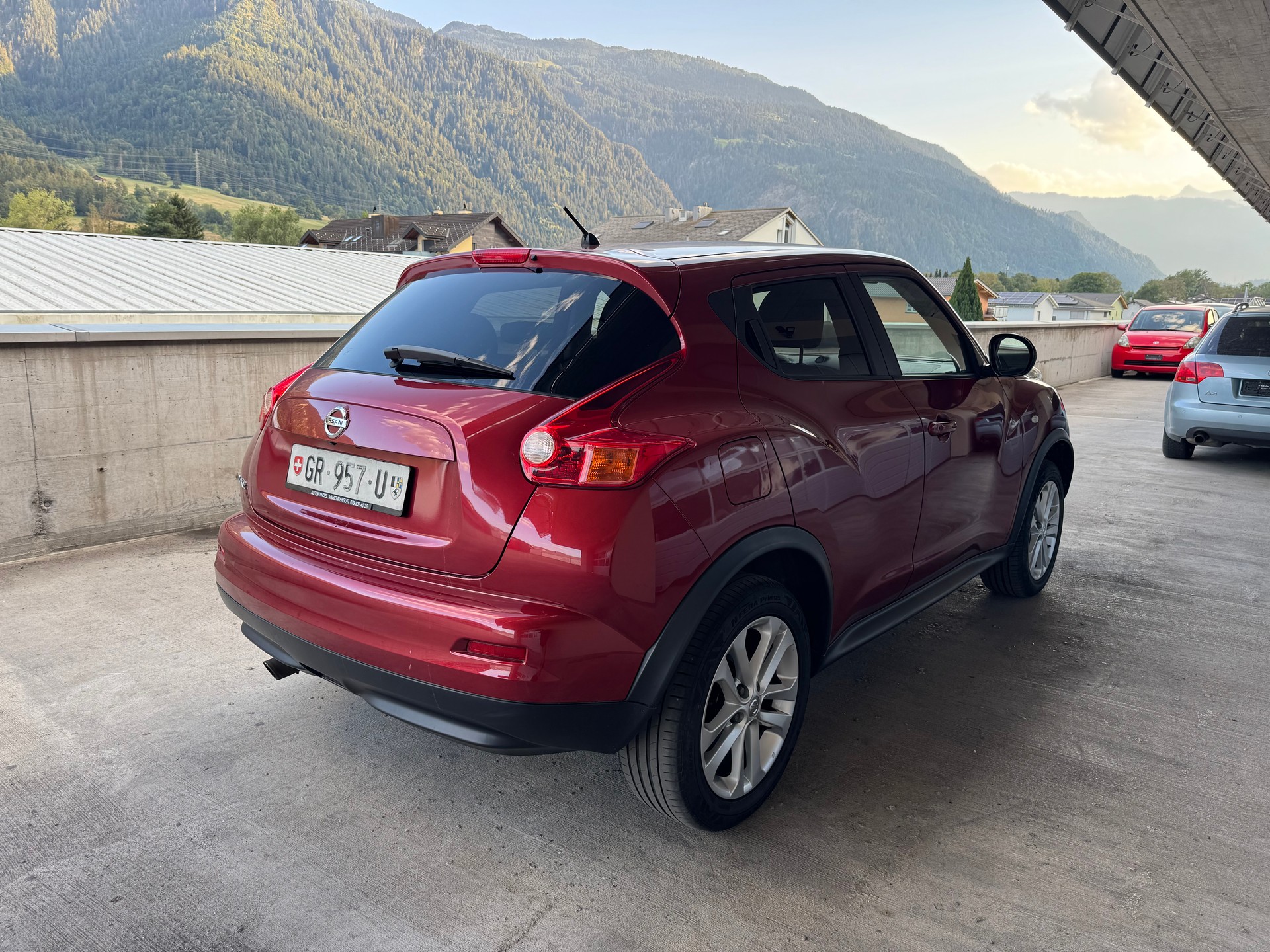 NISSAN Juke 1.6 DIG-T tekna 4x4 Xtronic M-CVT-image-3