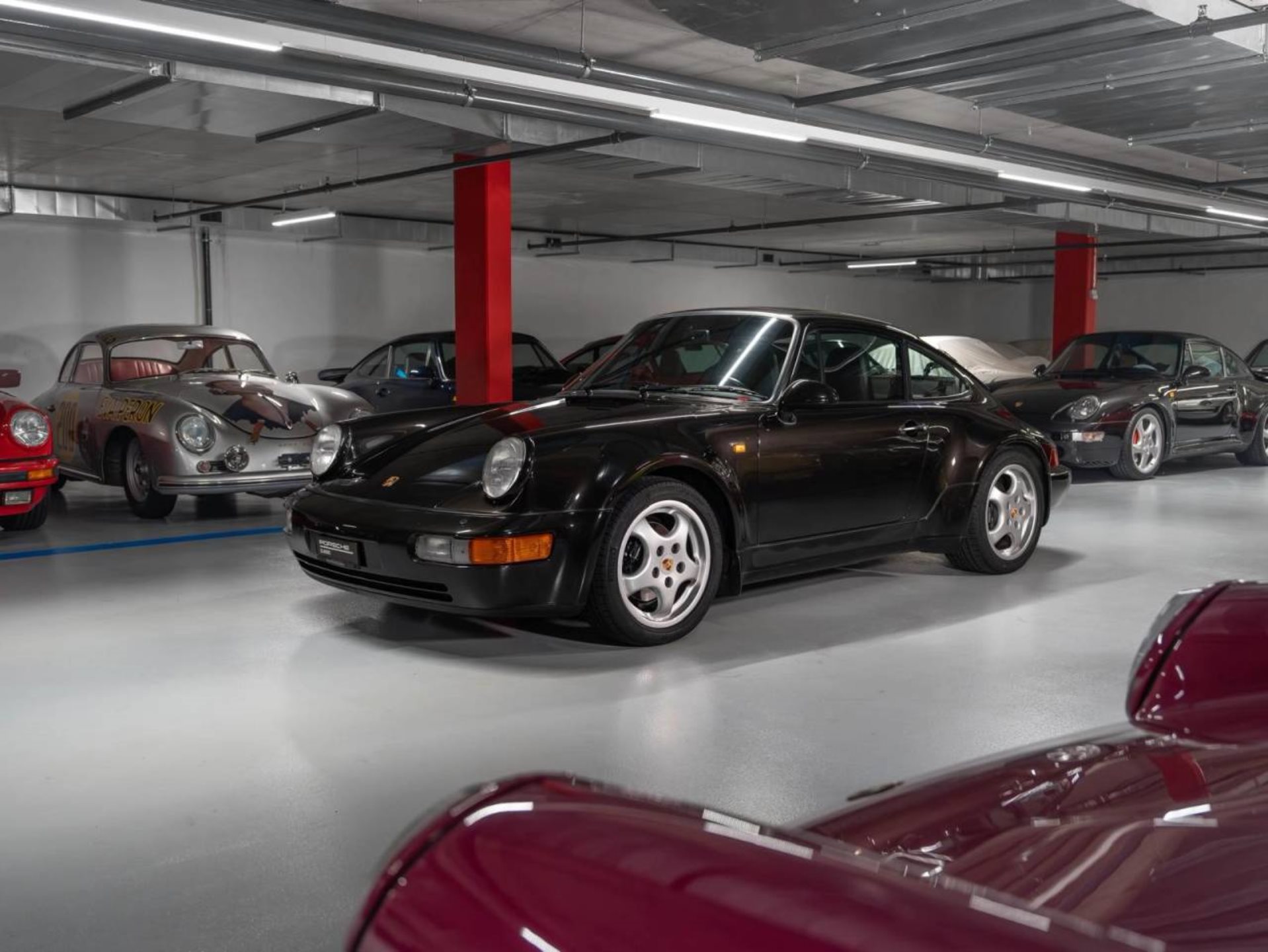PORSCHE 911 Carrera 4 Coupé Turbo-Look