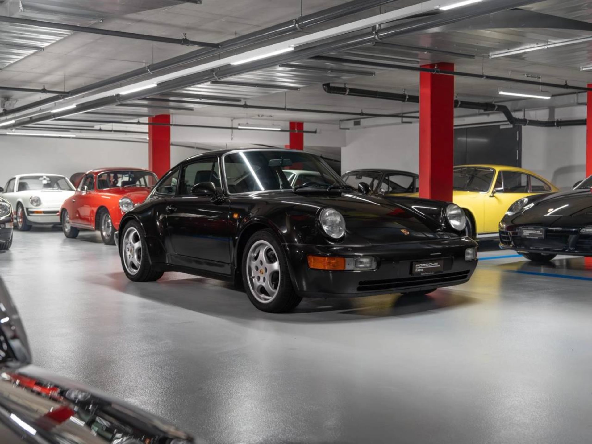 PORSCHE 911 Carrera 4 Coupé Turbo-Look-image-5