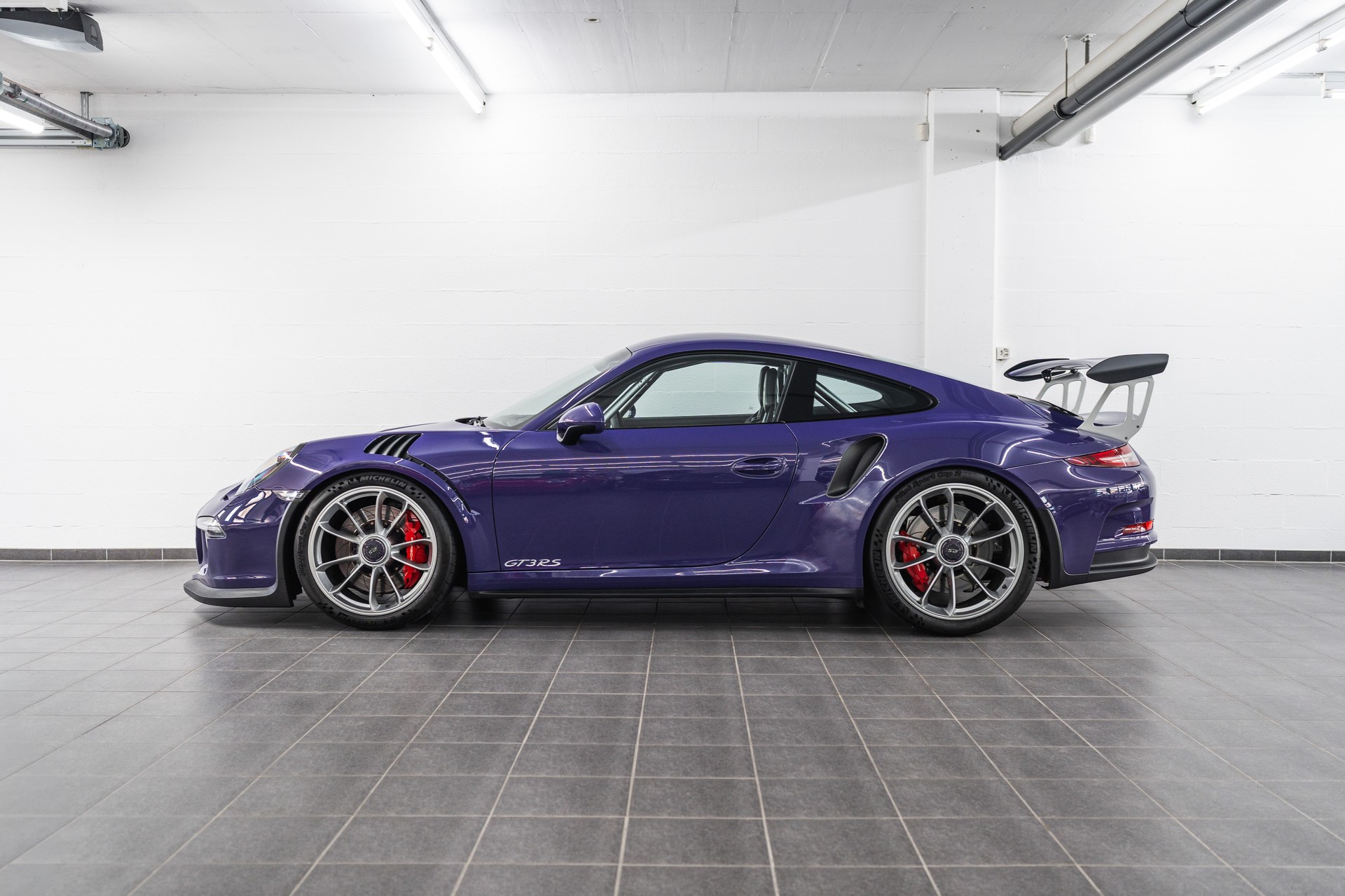 PORSCHE 911 GT3 RS PDK-showroom-element-3