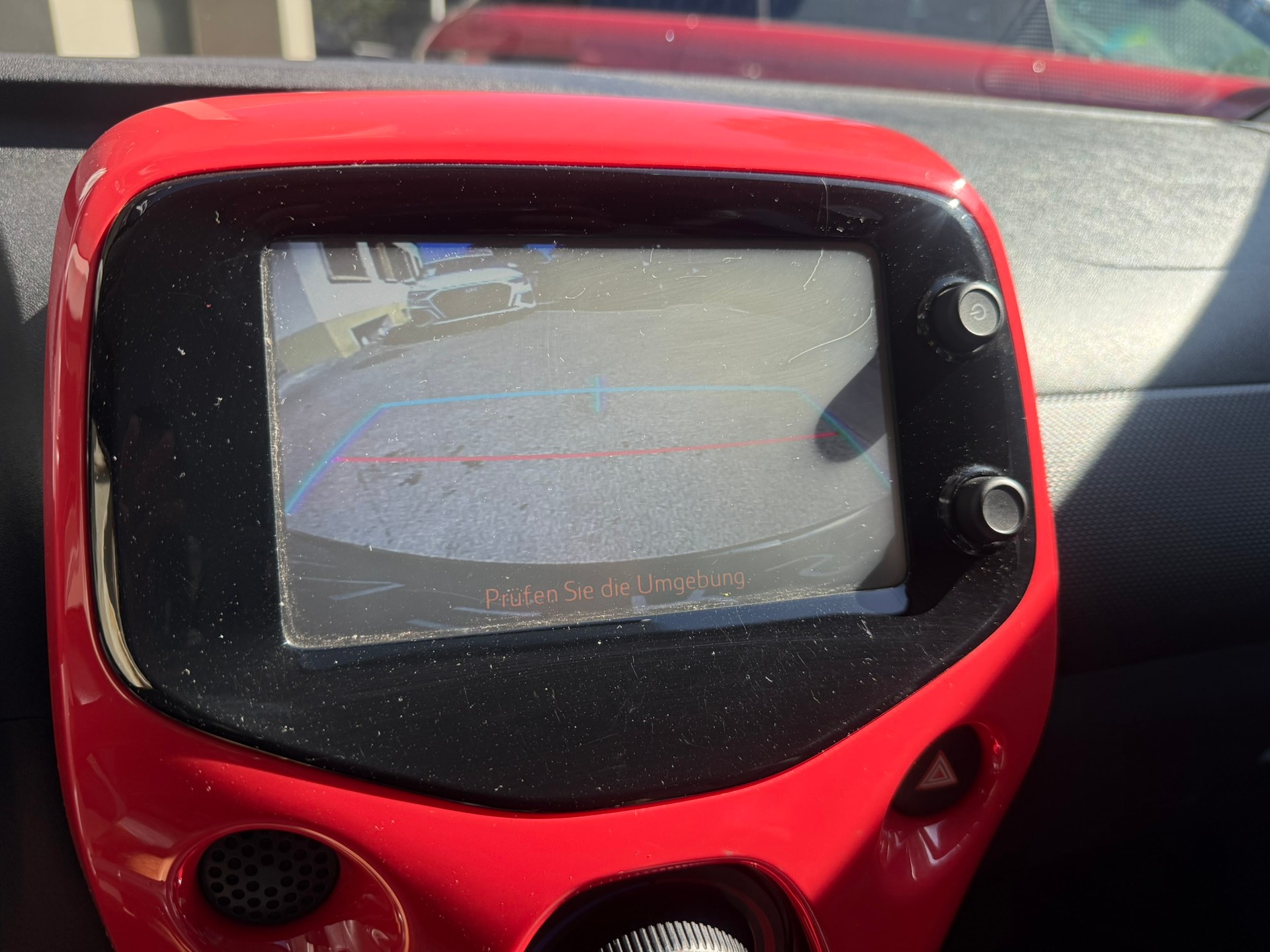 CITROEN C1 1.2 PureTech Shine Airscape-image-11