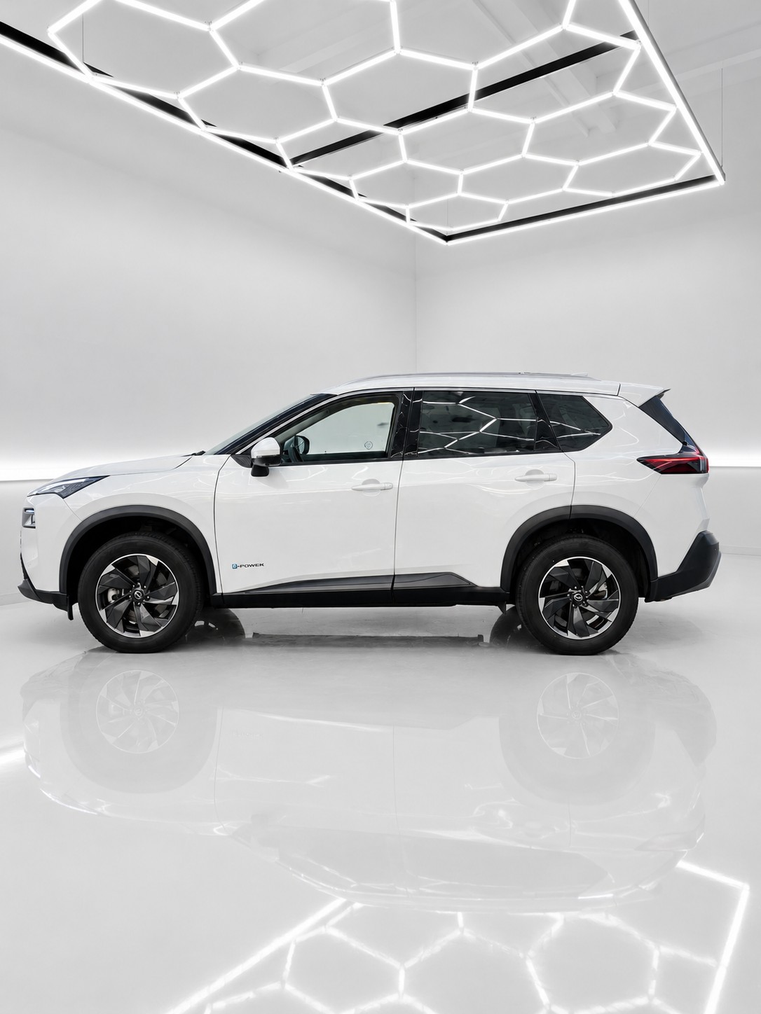 NISSAN X-Trail 1.5 VC-T e-Power 4WD 7 Sitze N-Connecta-showroom-element-3