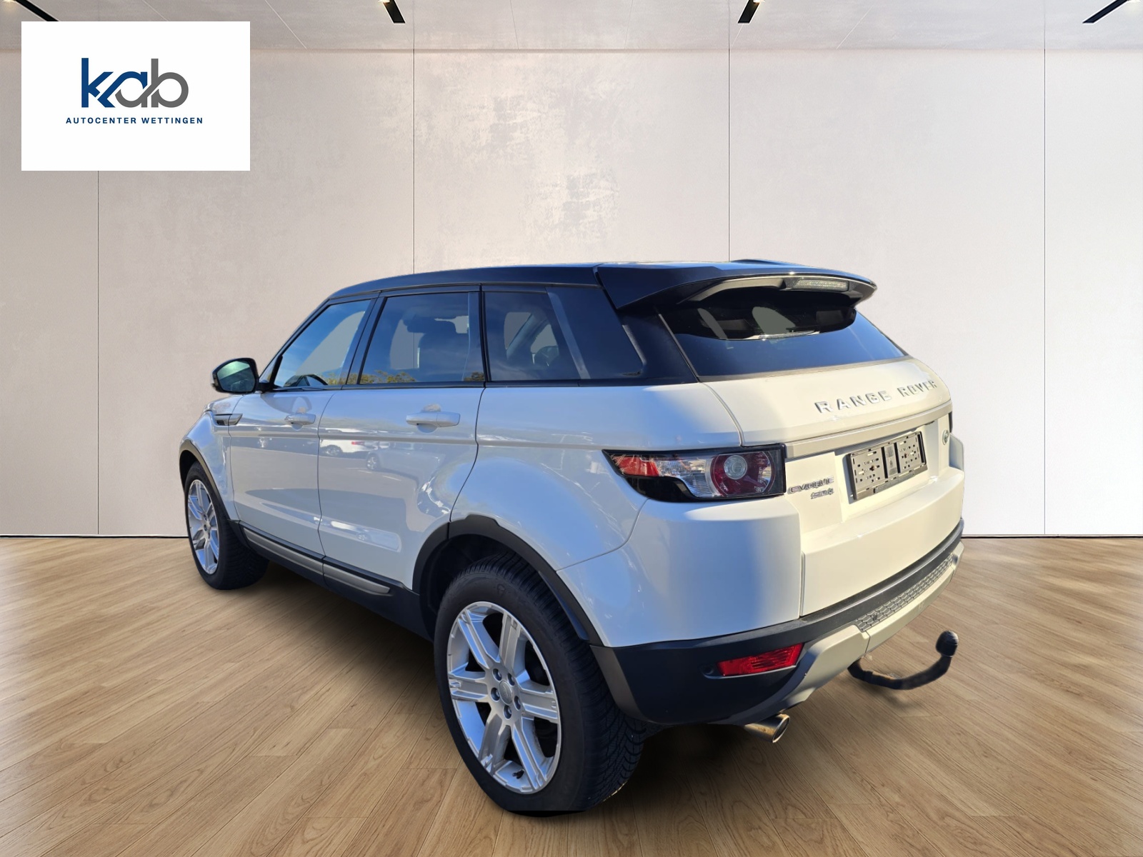 LAND ROVER Range Rover Evoque 2.2 SD4 Pure AT9-showroom-element-3