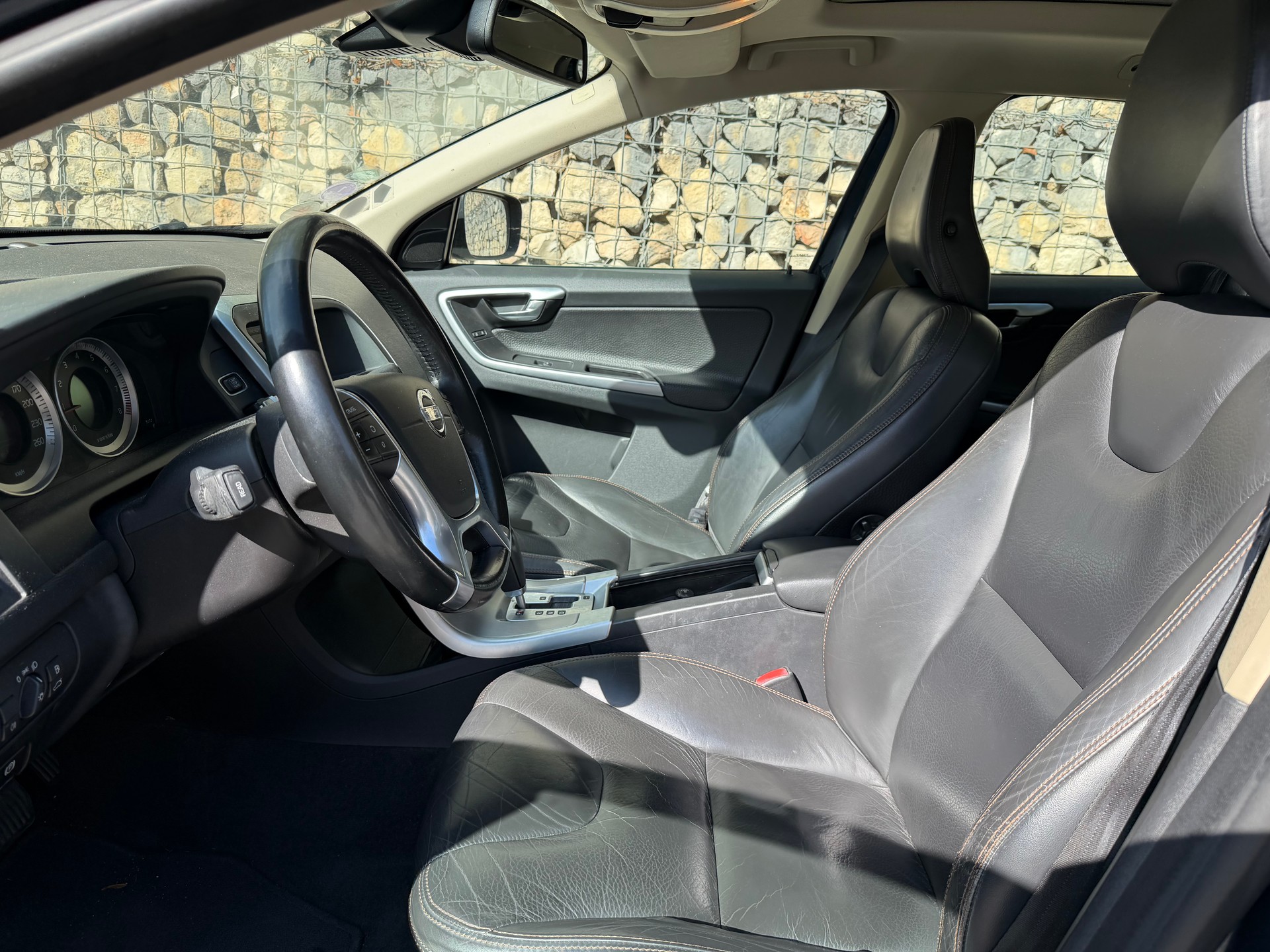 VOLVO XC60 T5 Summum Powershift-image-6