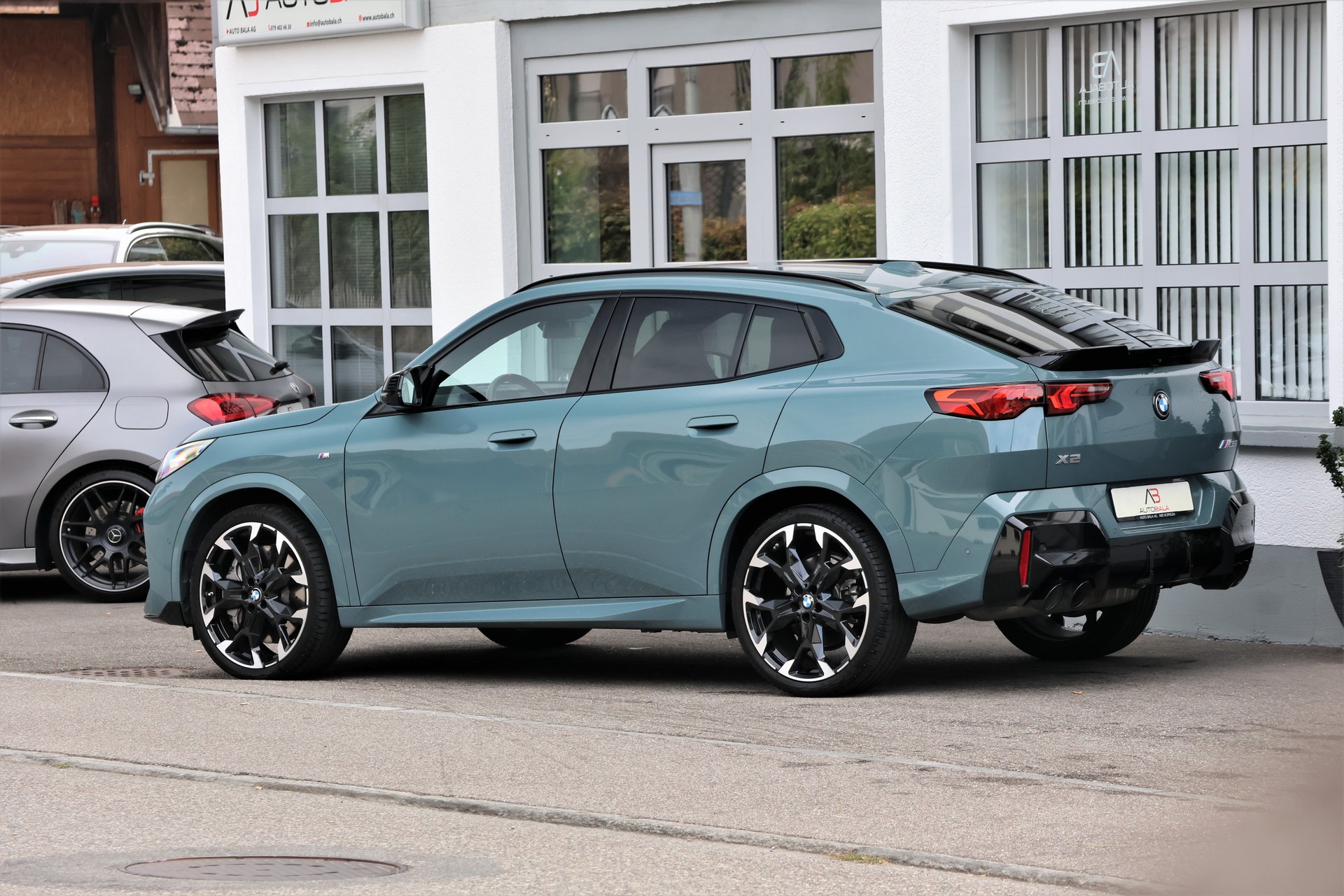 BMW X2 xDrive M35i M Sport Pro (CH) *CapeYorkGreen*-image-4