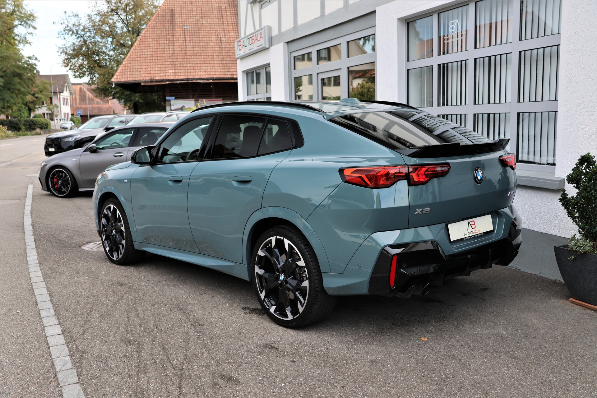 BMW X2 xDrive M35i M Sport Pro (CH) *CapeYorkGreen*-image-7