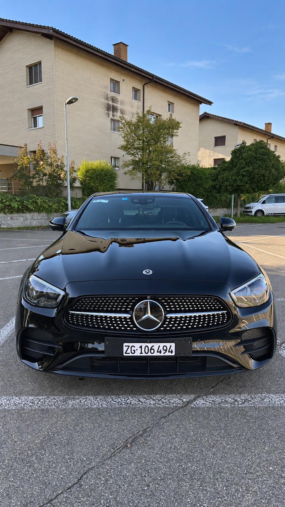 MERCEDES-BENZ E 220 d AMG Line