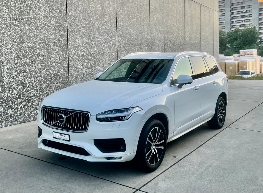 VOLVO XC90 B5 Diesel Mild Hybrid AWD Momentum Geartronic