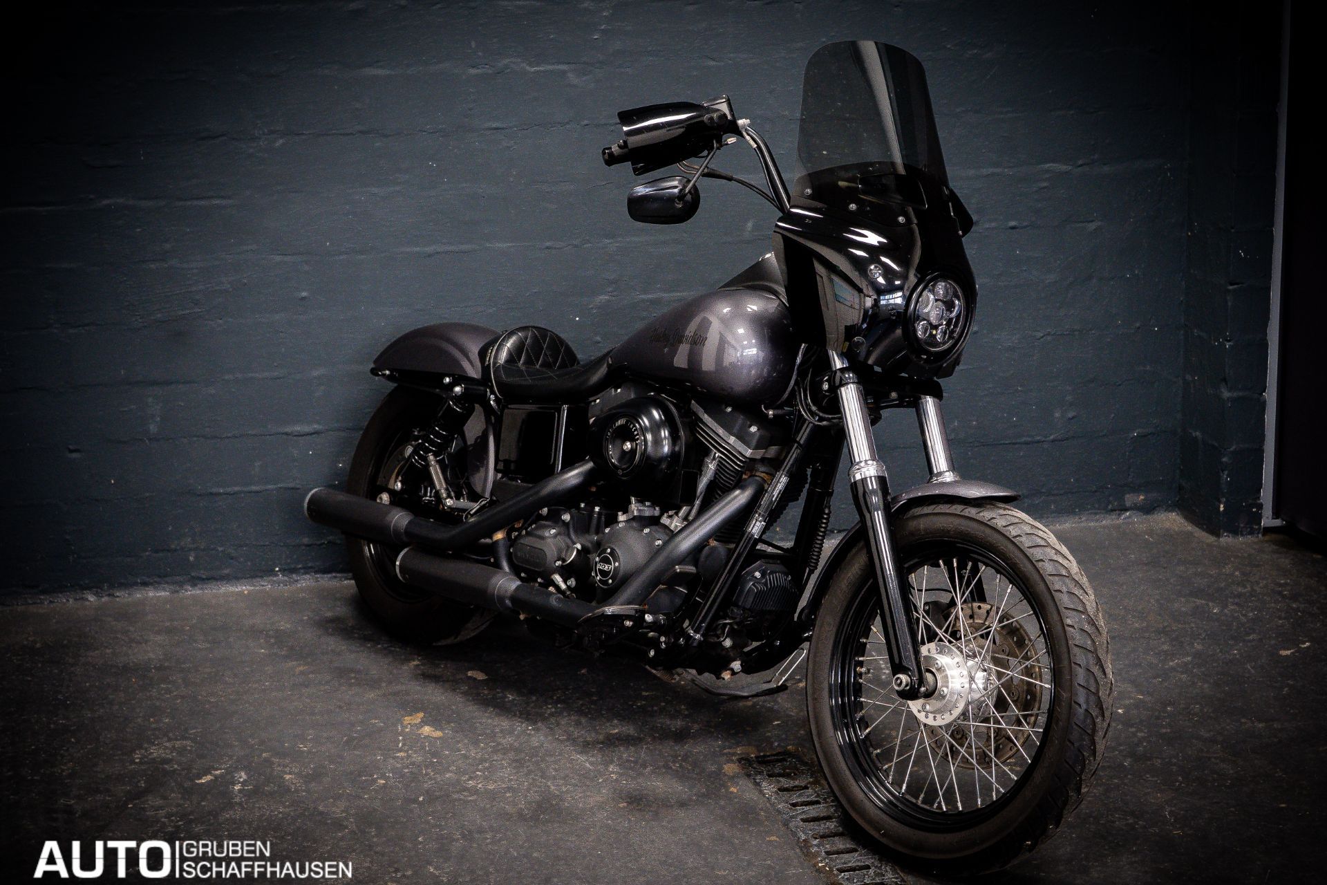 HARLEY-DAVIDSON Dyna Street Bob FXDB 103 ABS