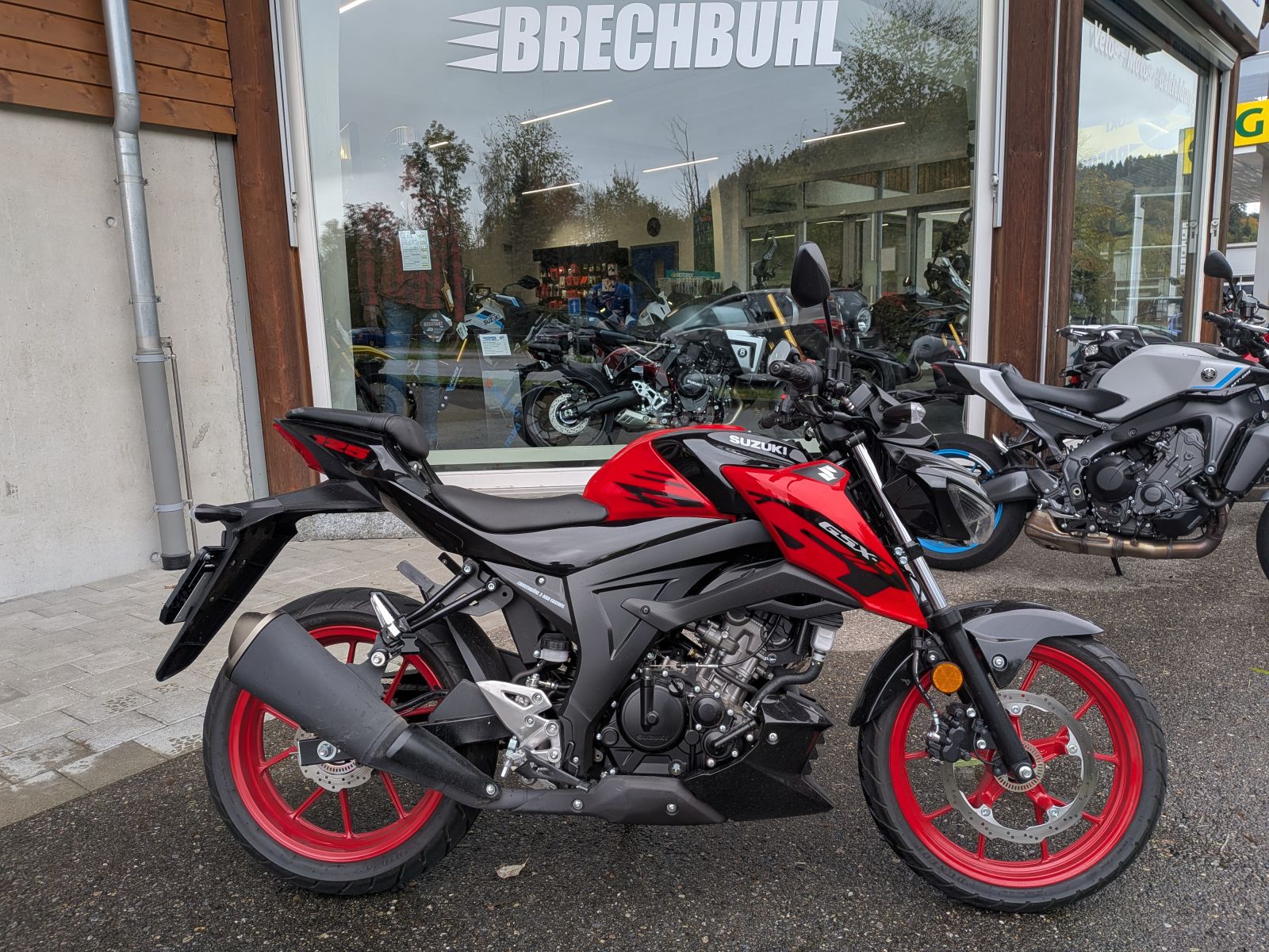 SUZUKI GSX-S 125-image-0