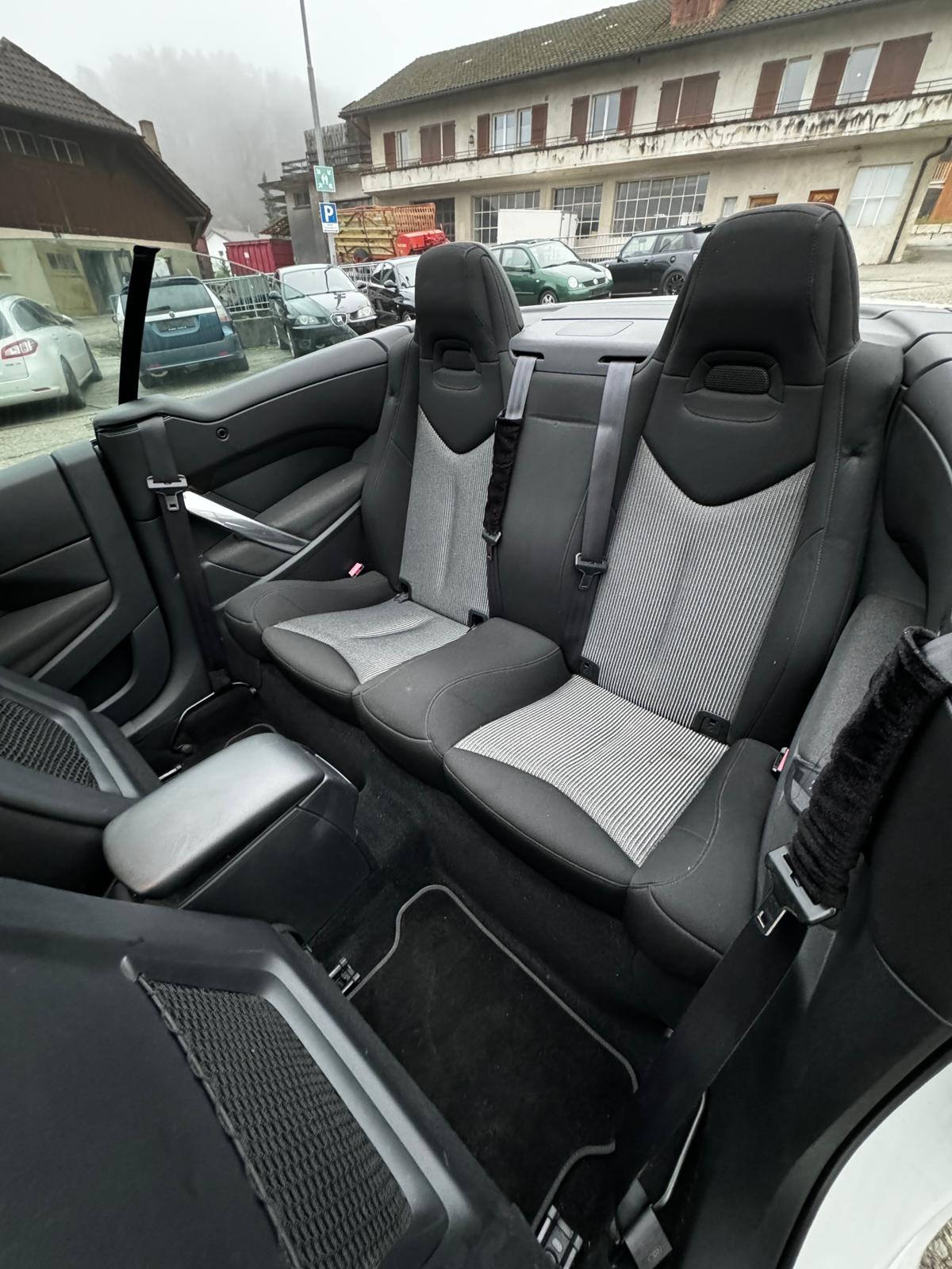 PEUGEOT 308 CC 1.6 16V Turbo Sport Pack Automatic-image-12