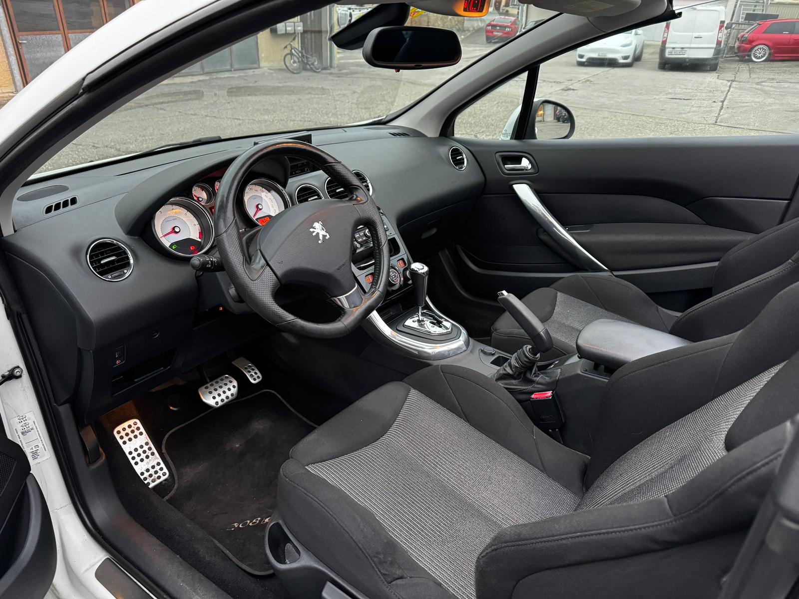 PEUGEOT 308 CC 1.6 16V Turbo Sport Pack Automatic-image-9