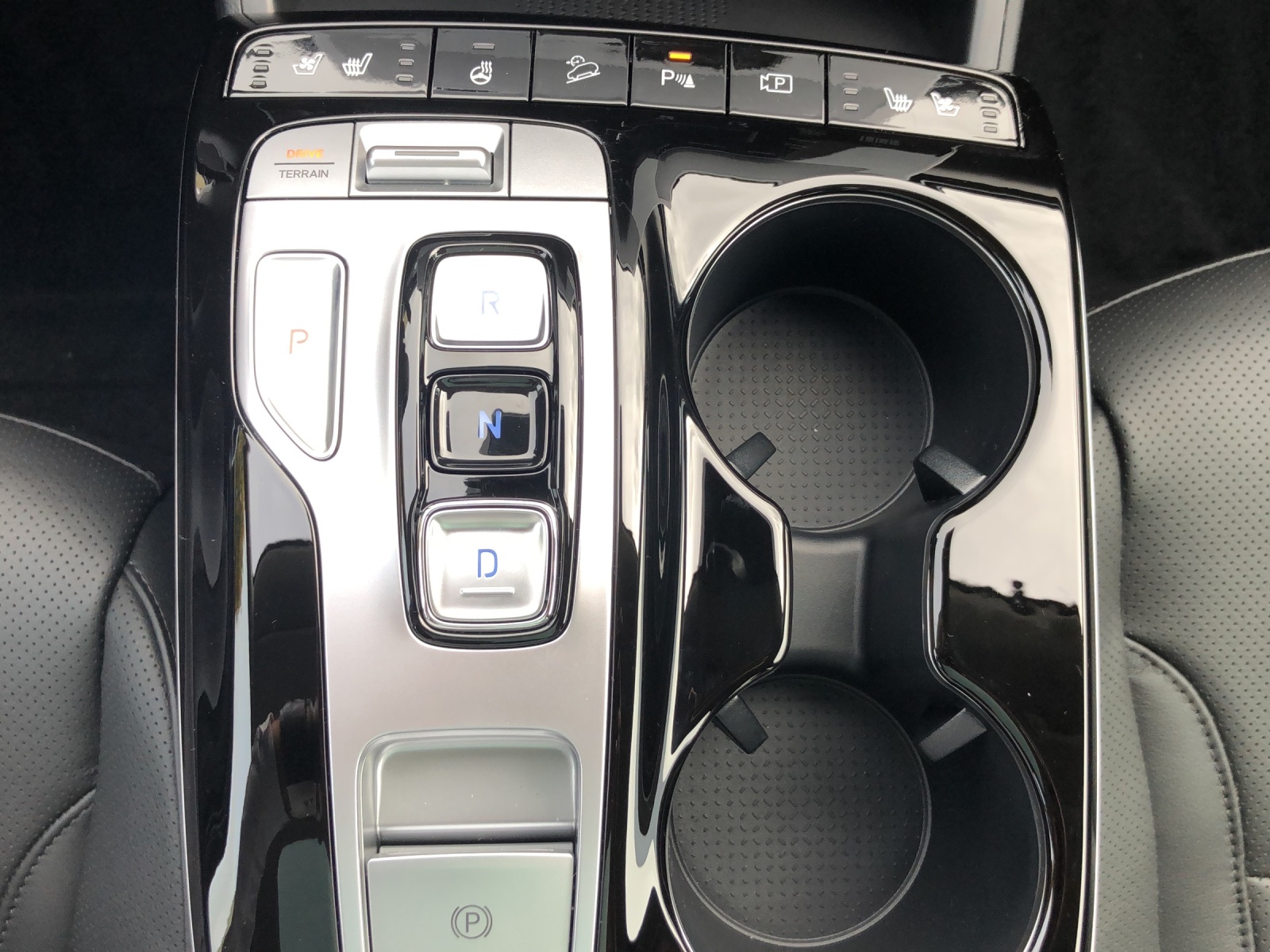 HYUNDAI Tucson 1,6PHEV N LUX 4WD-image-18