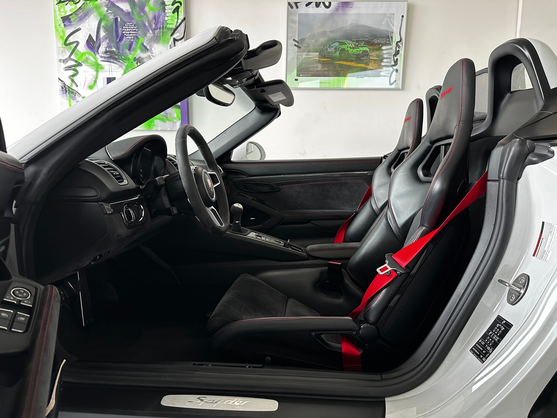 PORSCHE Boxster Spyder 3.8-image-9