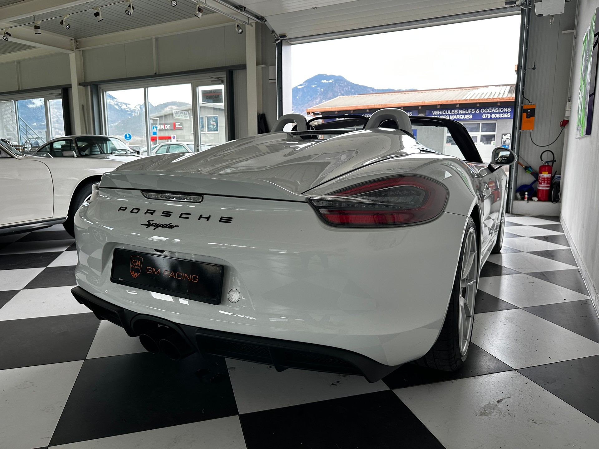 PORSCHE Boxster Spyder 3.8-image-4