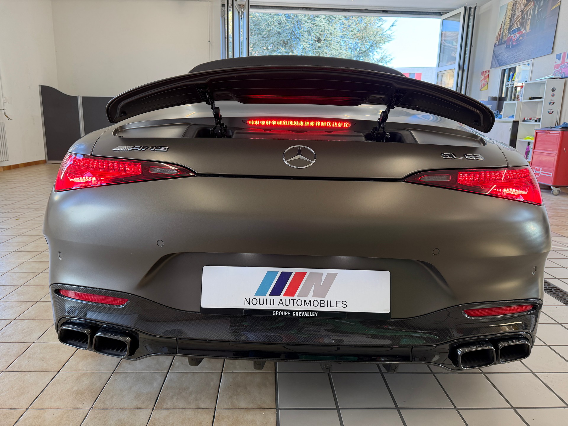 MERCEDES-BENZ AMG SL 63 4M Speedshift MCT-image-12