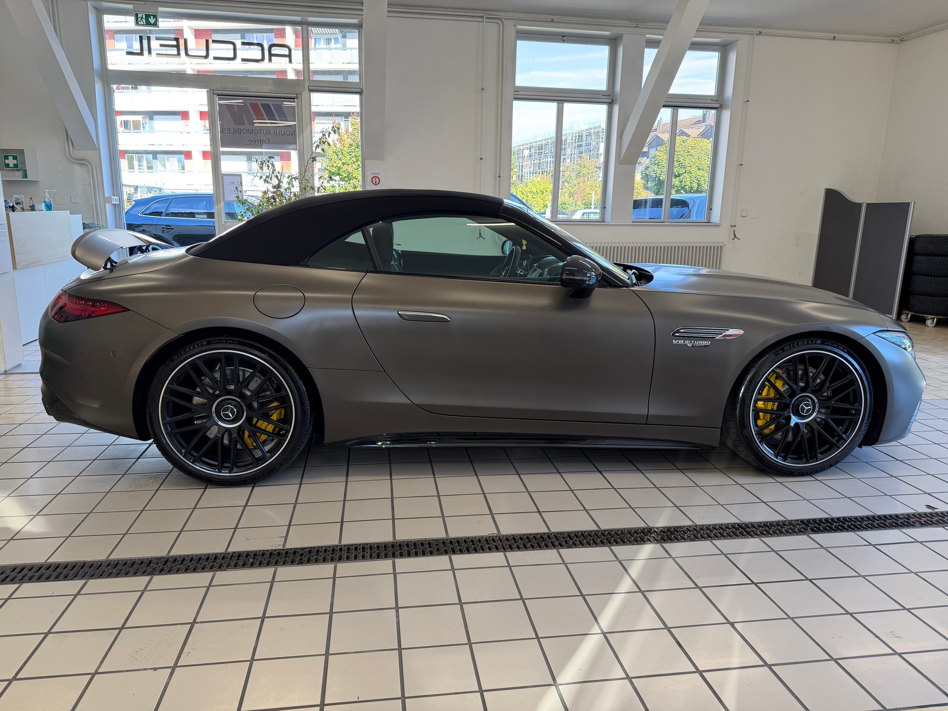 MERCEDES-BENZ AMG SL 63 4M Speedshift MCT-image-5