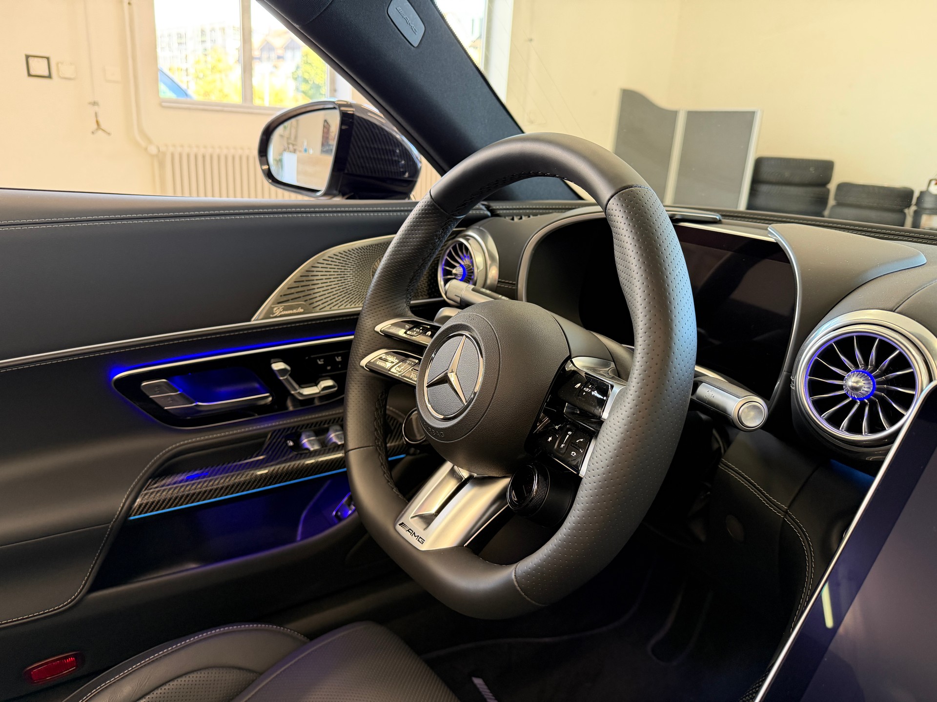 MERCEDES-BENZ AMG SL 63 4M Speedshift MCT-image-17