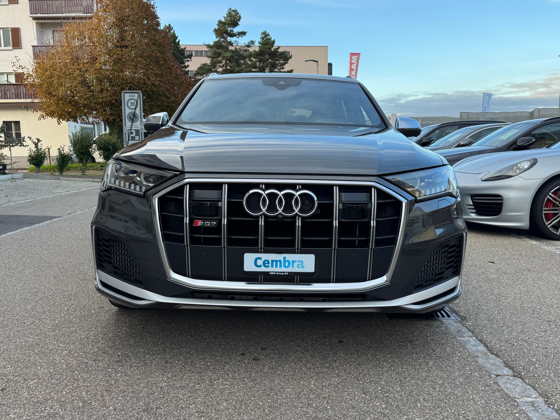 AUDI SQ7 4.0 V8 TDI Sport quattro tiptronic 7-Sitzer-showroom-element-1