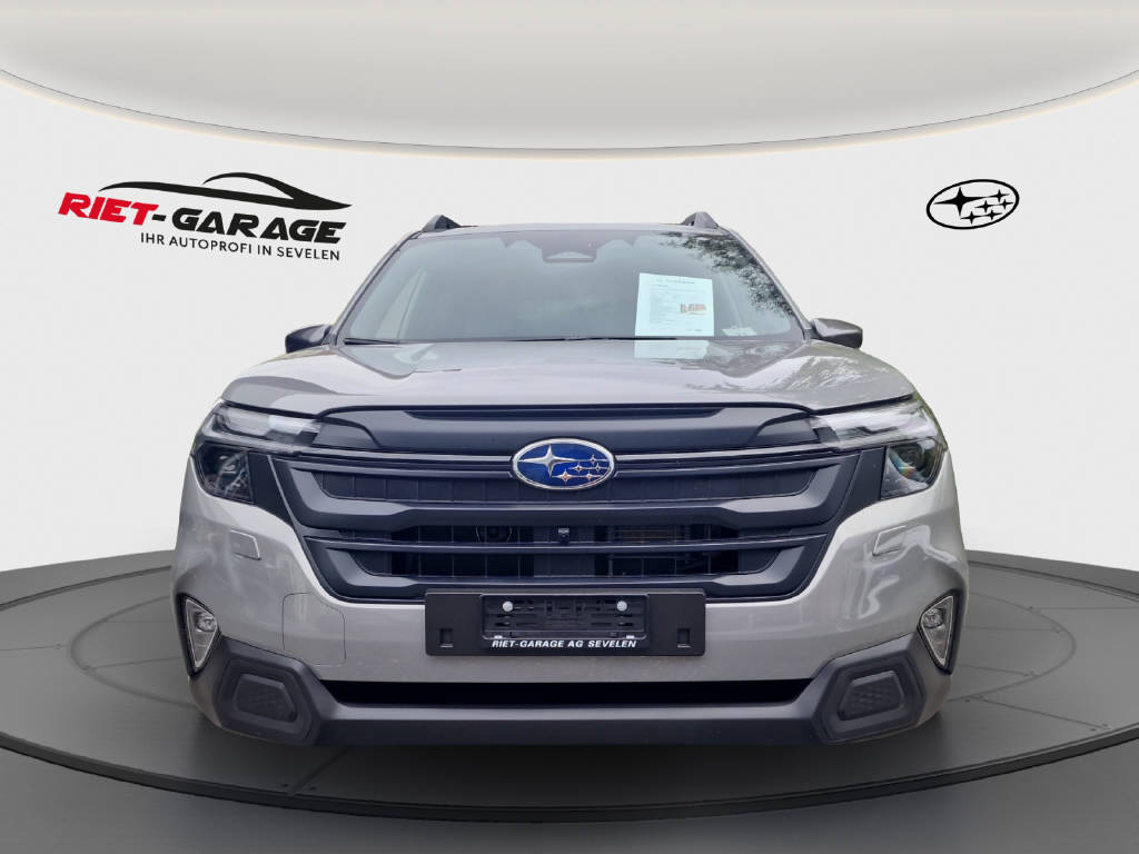 SUBARU Forester Station 2.0i e-Boxer Swiss Plus-image-1